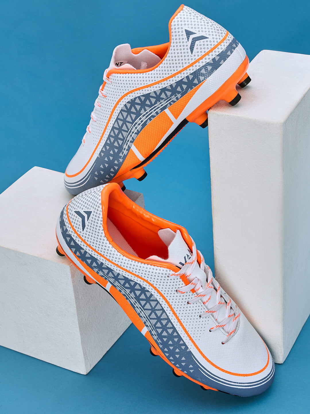 Avant Men's CruiseX Football Shoes - White/Blue