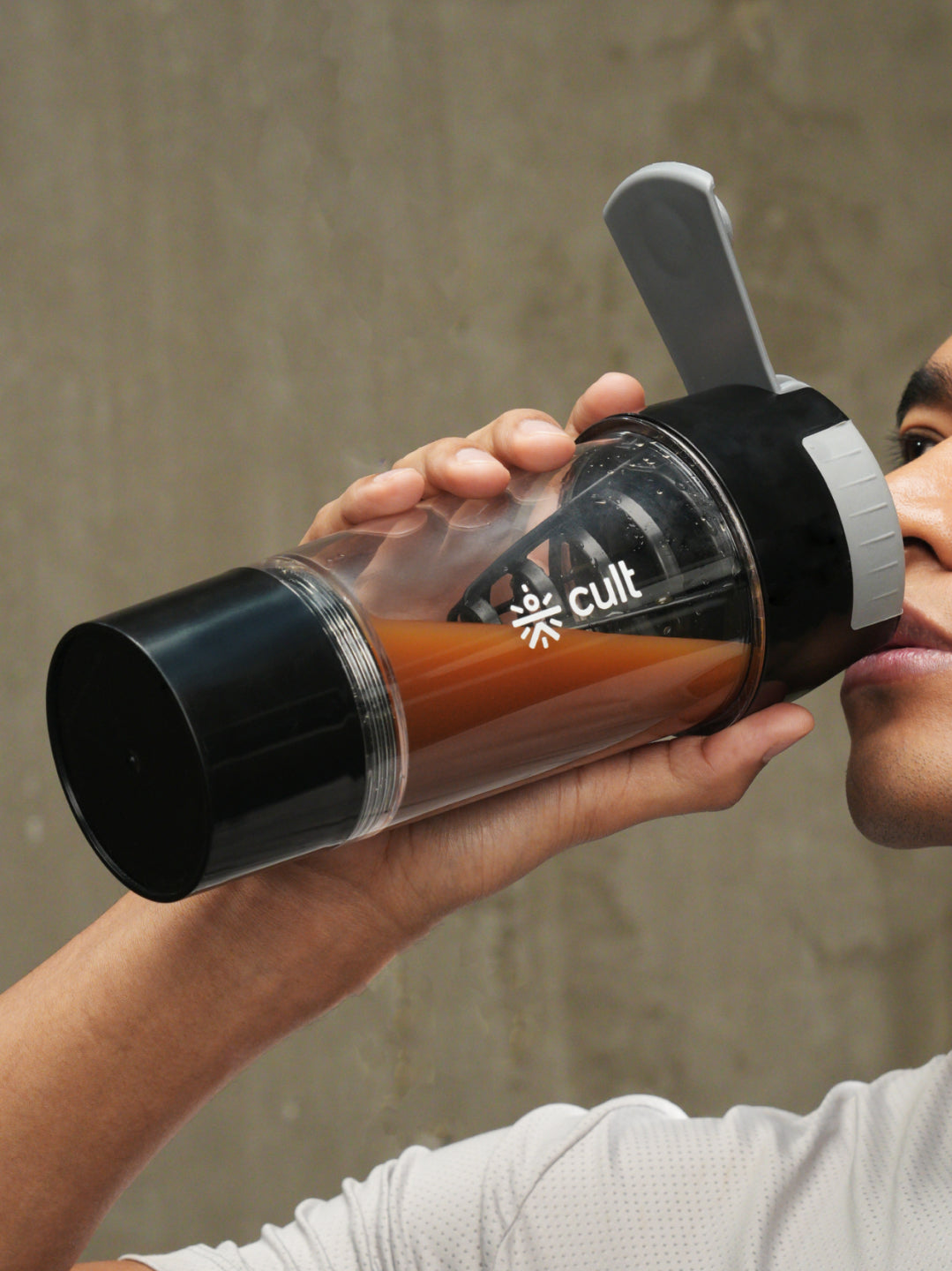 cult Cyclone Shaker 500ML Unisex Black Grey