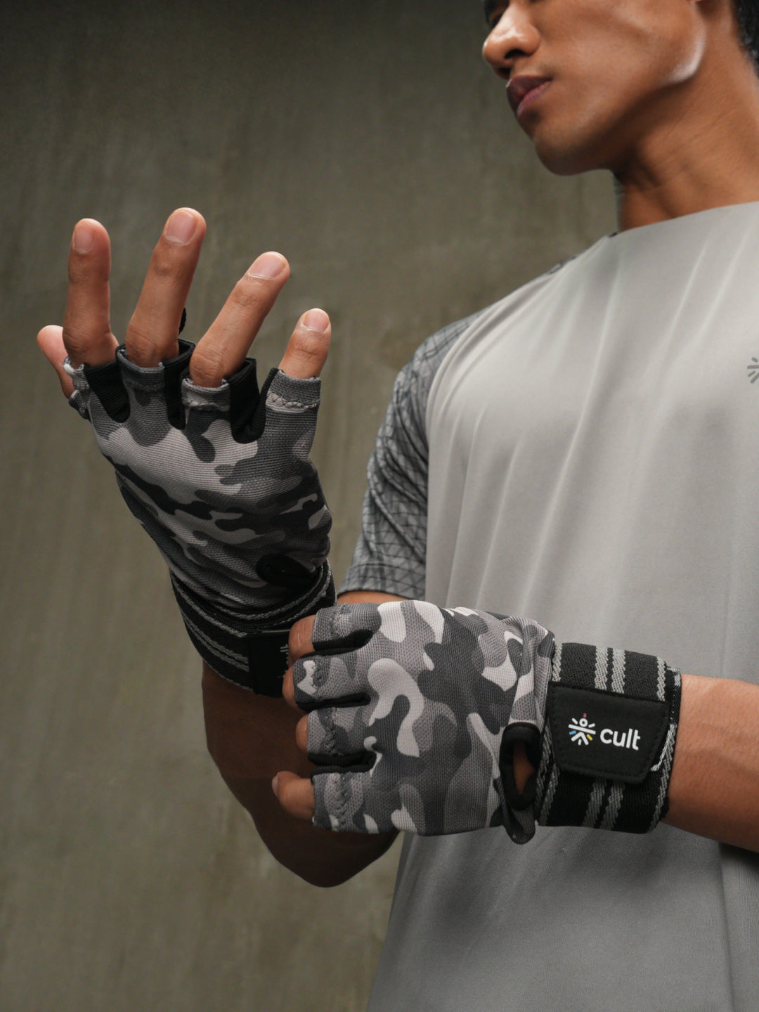 CULT Gym Gloves - Camo