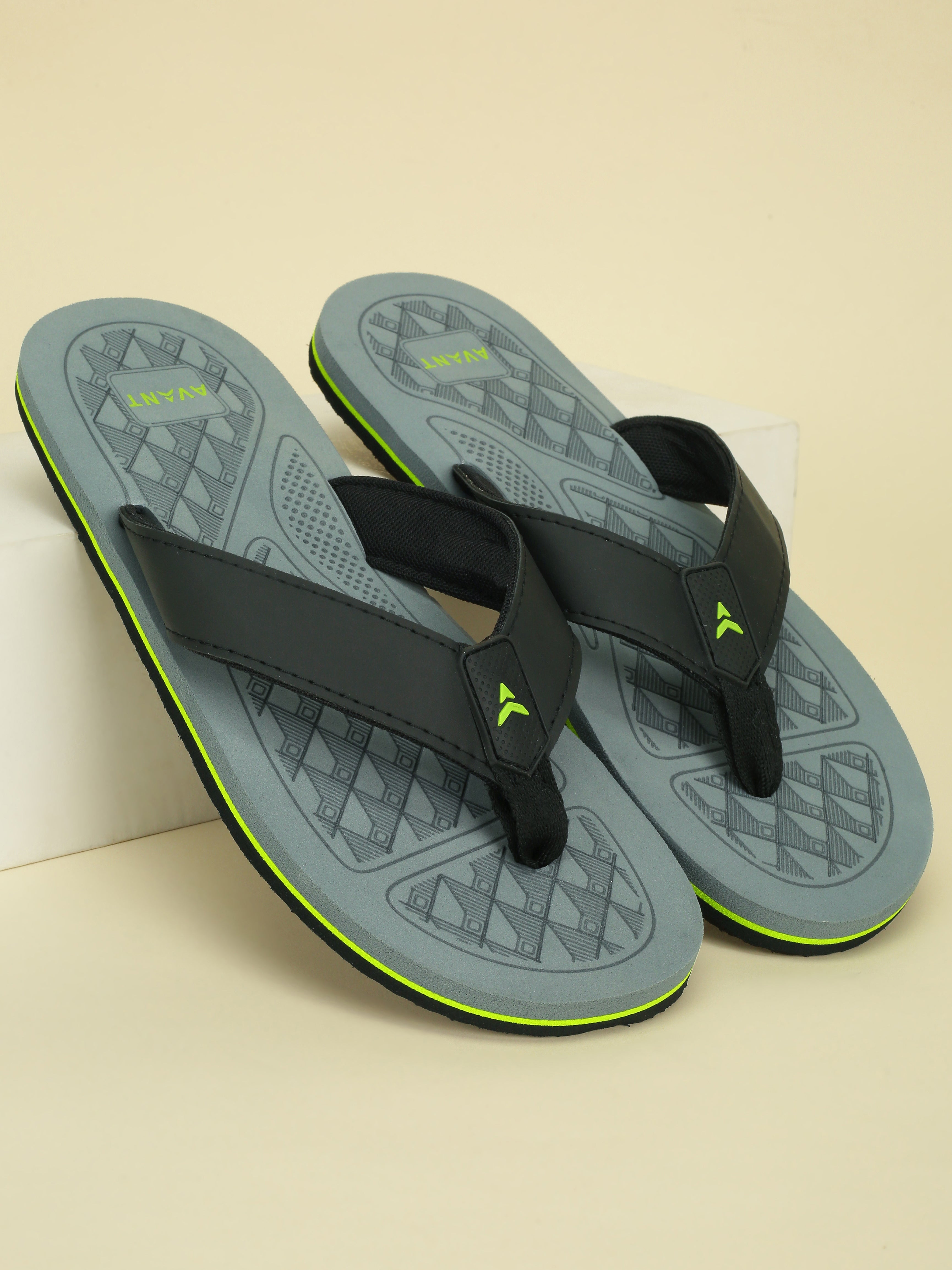 Avant Men's Milo Flip Flops - Grey