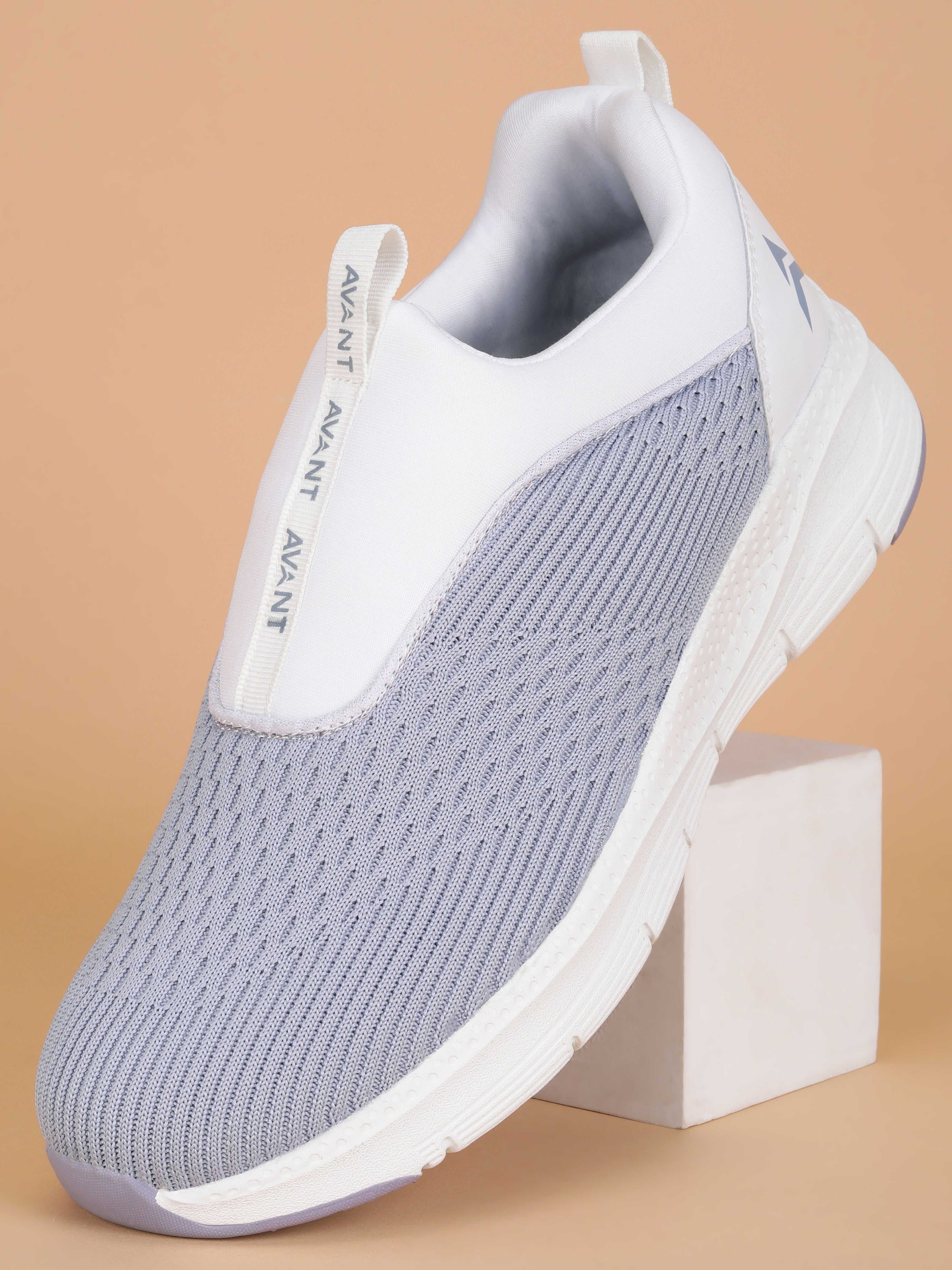 Avant Women's Celessa Walking Shoes - Lavender