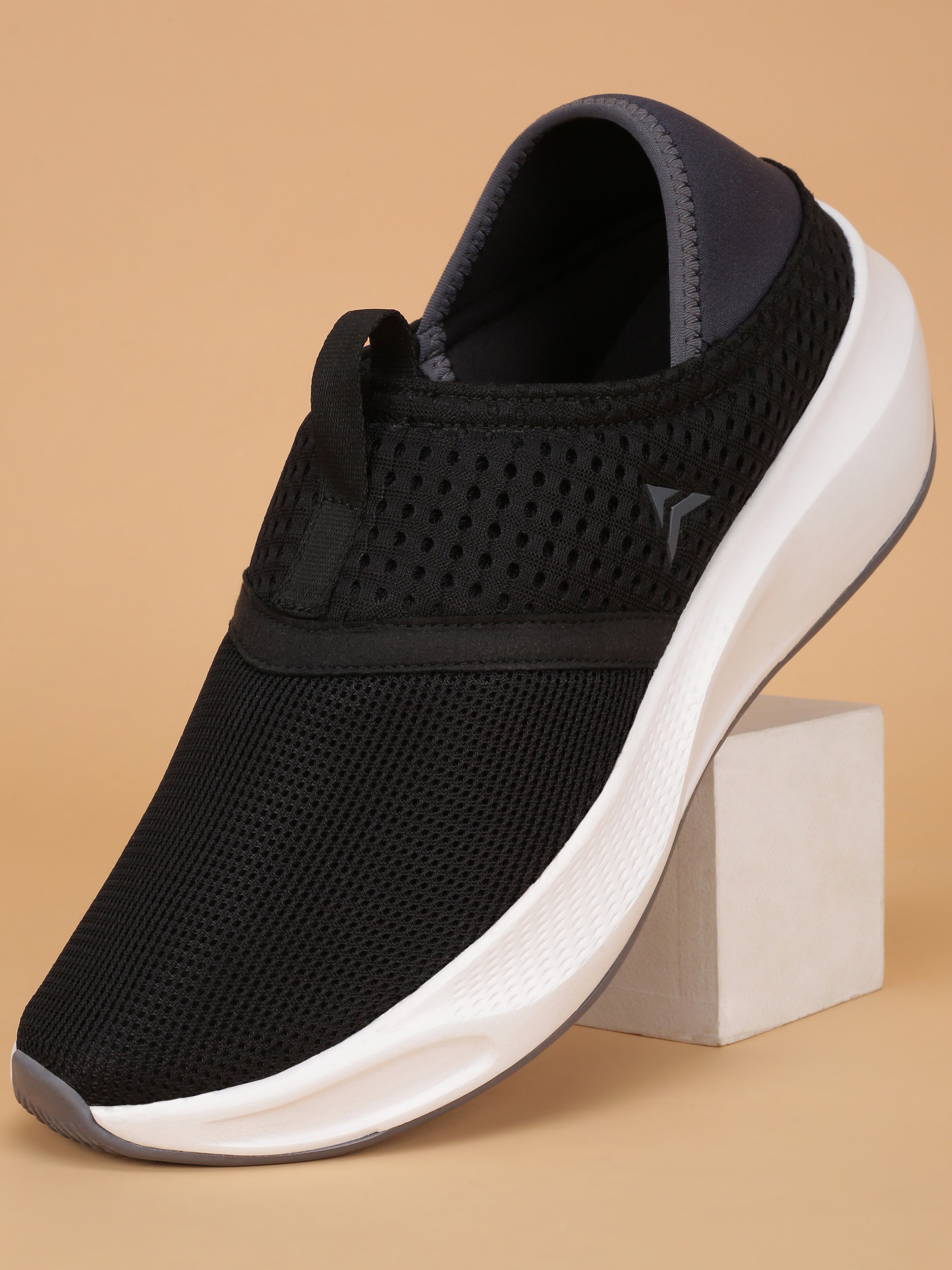 Avant Men's ZeroTie Walking Shoes - Black