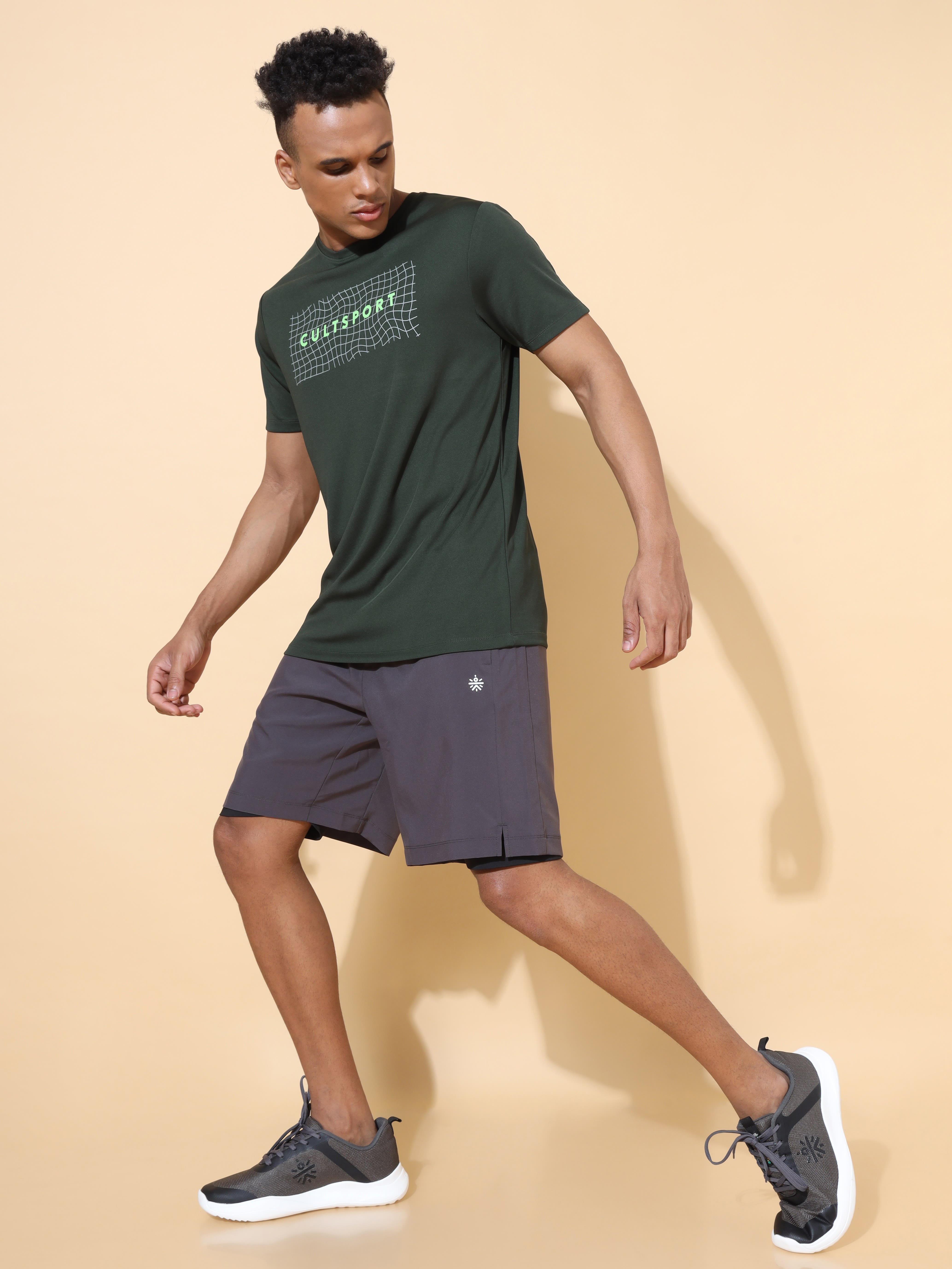 Graphic Print Active T-shirt