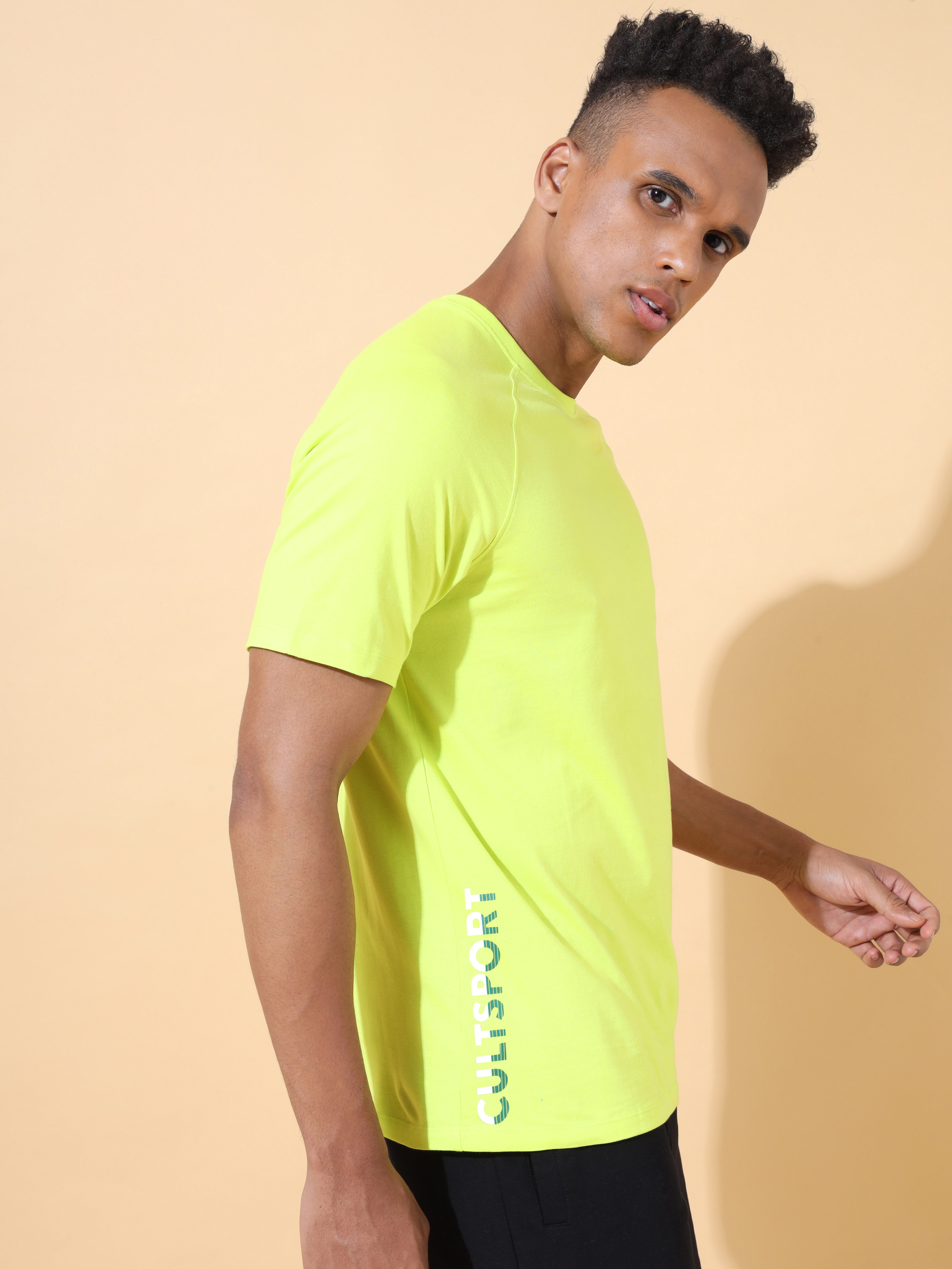 Raglan Sleeve Neon T-shirt