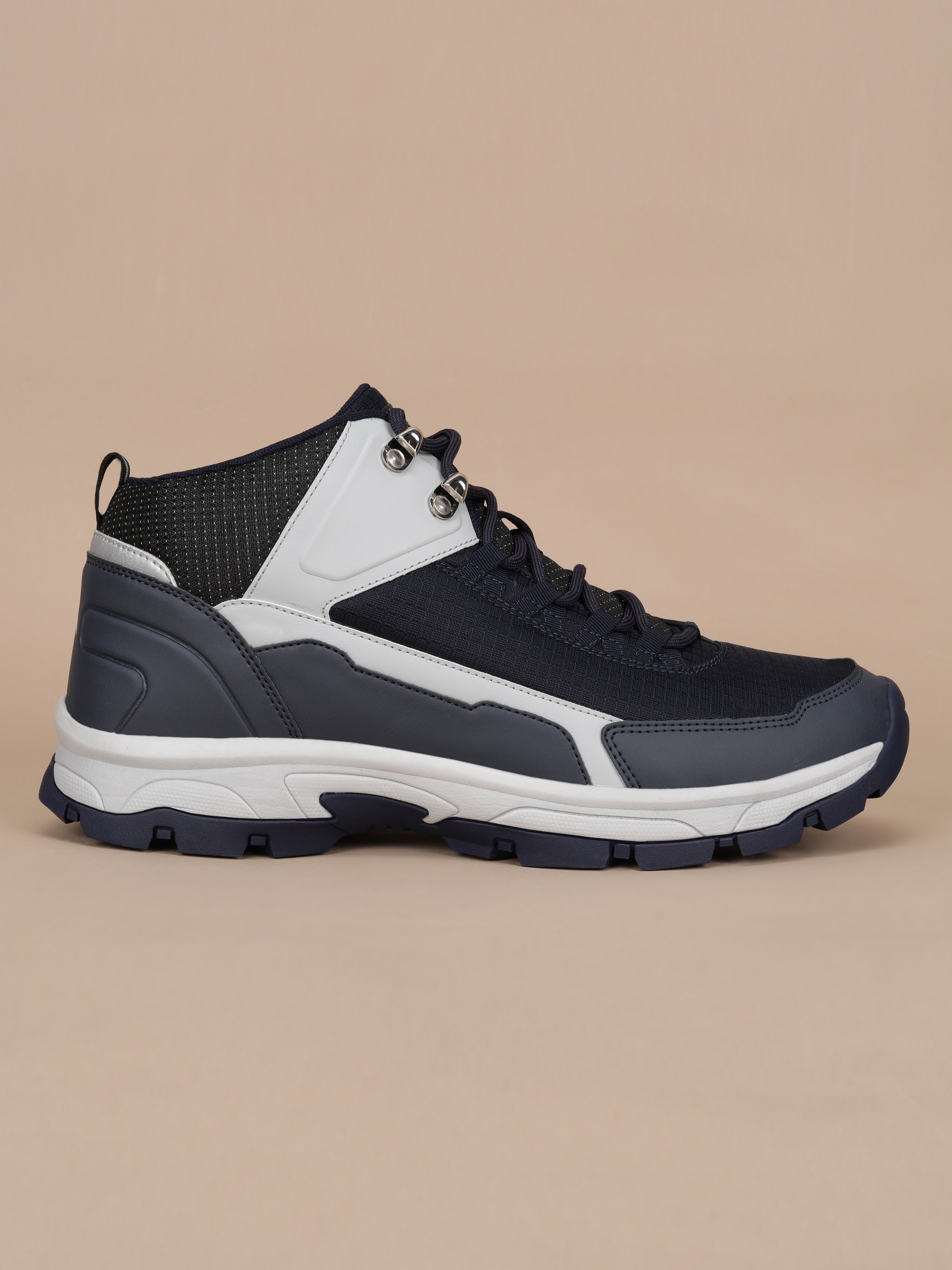 Avant Men's TerraTread Outdoor Shoes - Navy