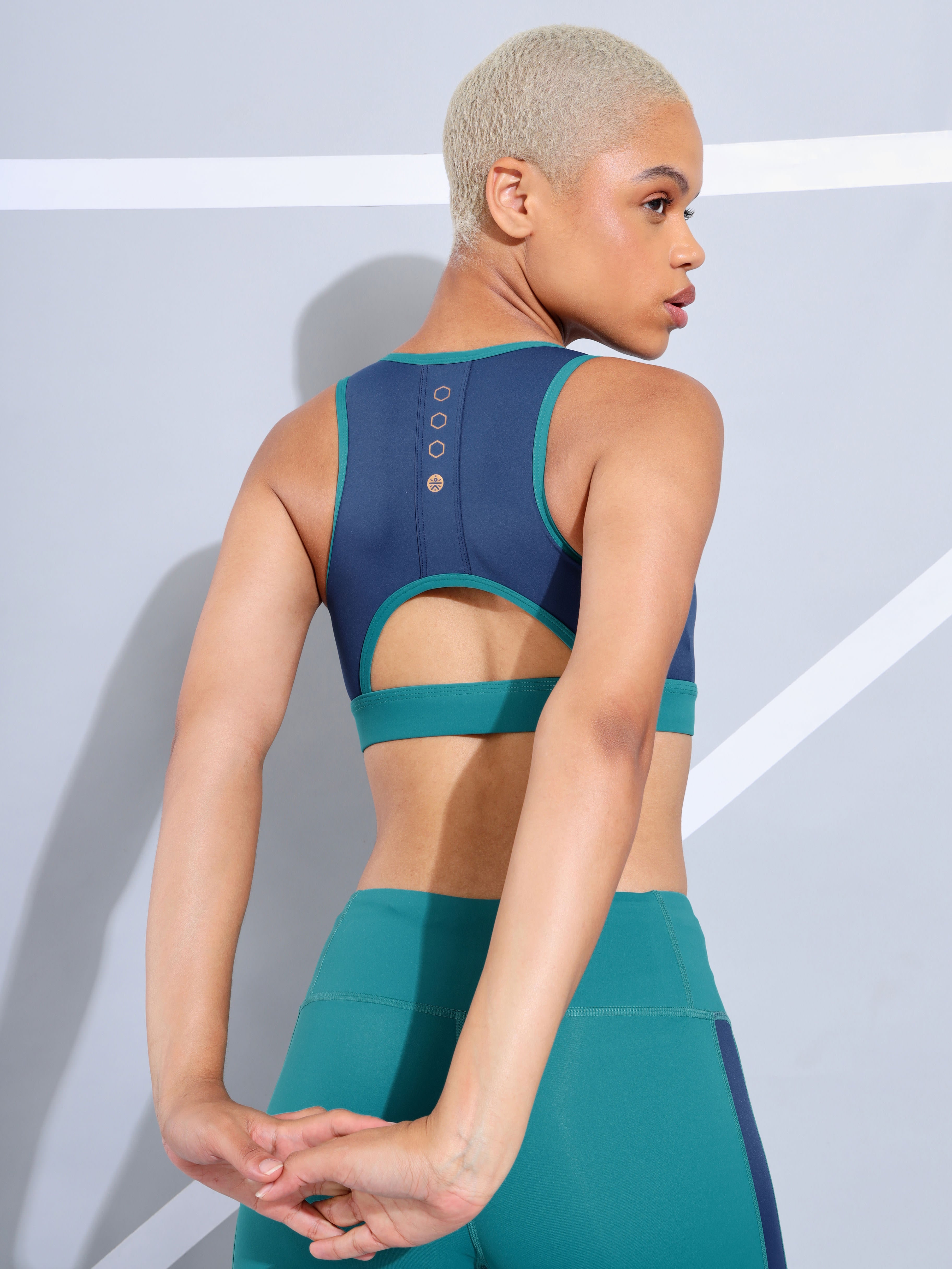 Colourblock Medium Impact Racer Back Sports Bra