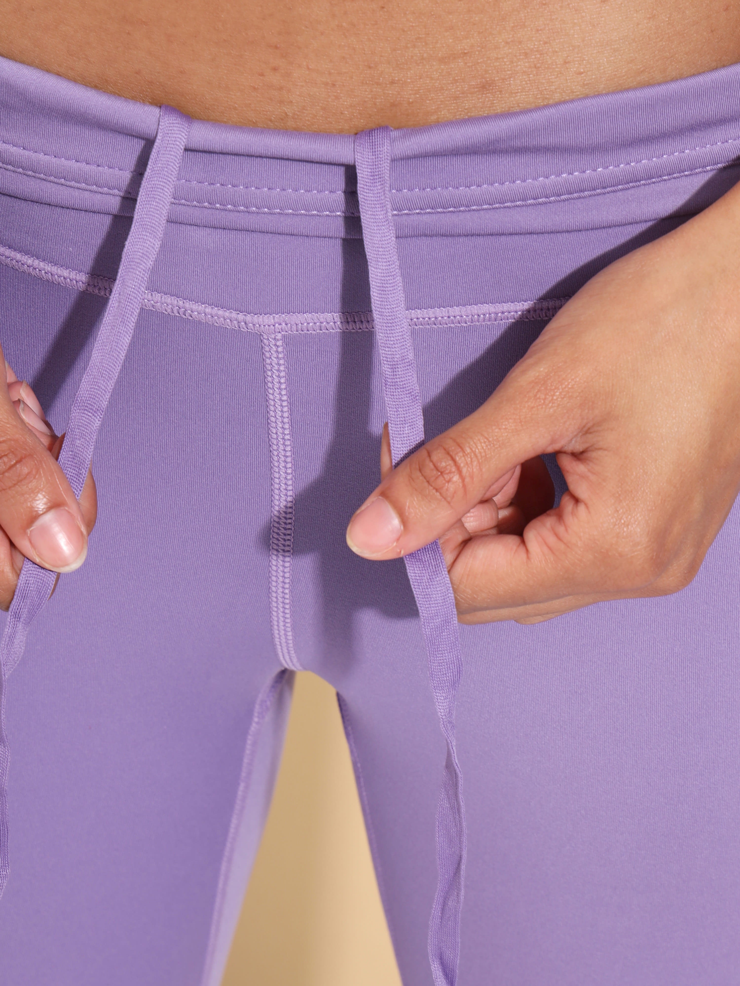 AbsoluteFit Essential Lavender Tights With Pockets