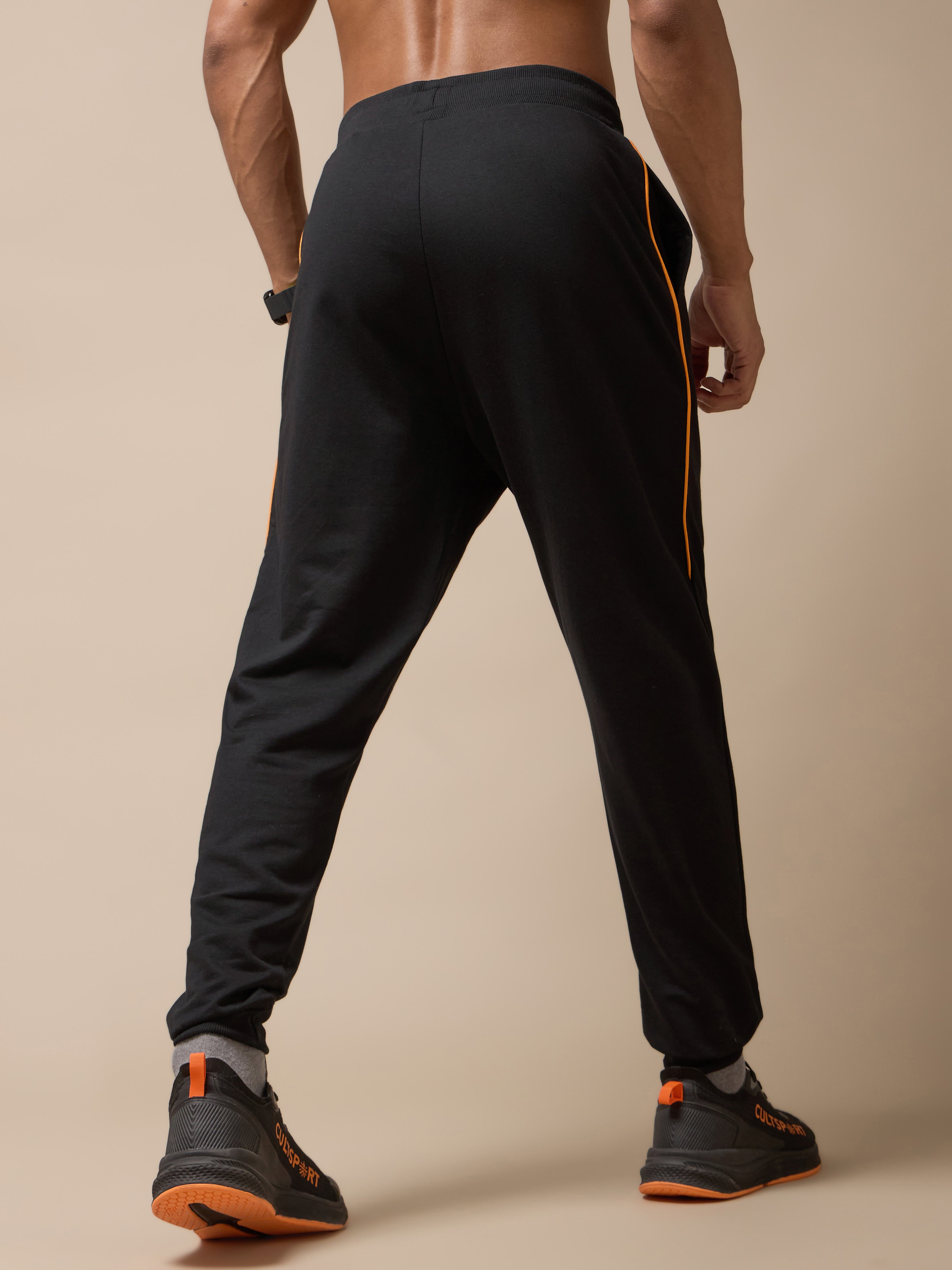 Training Essentials Joggers