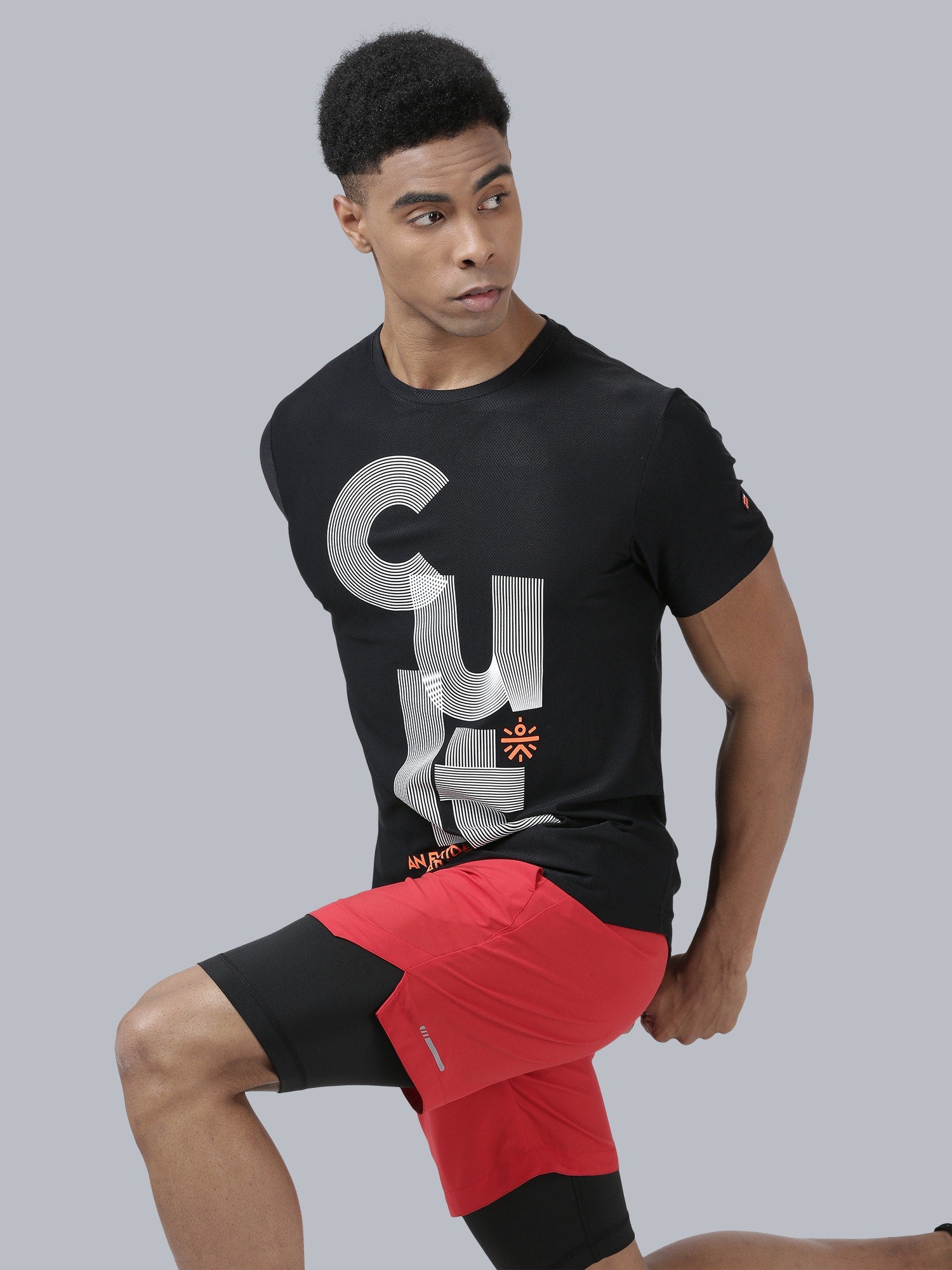 Signature Cult Black Running Tee