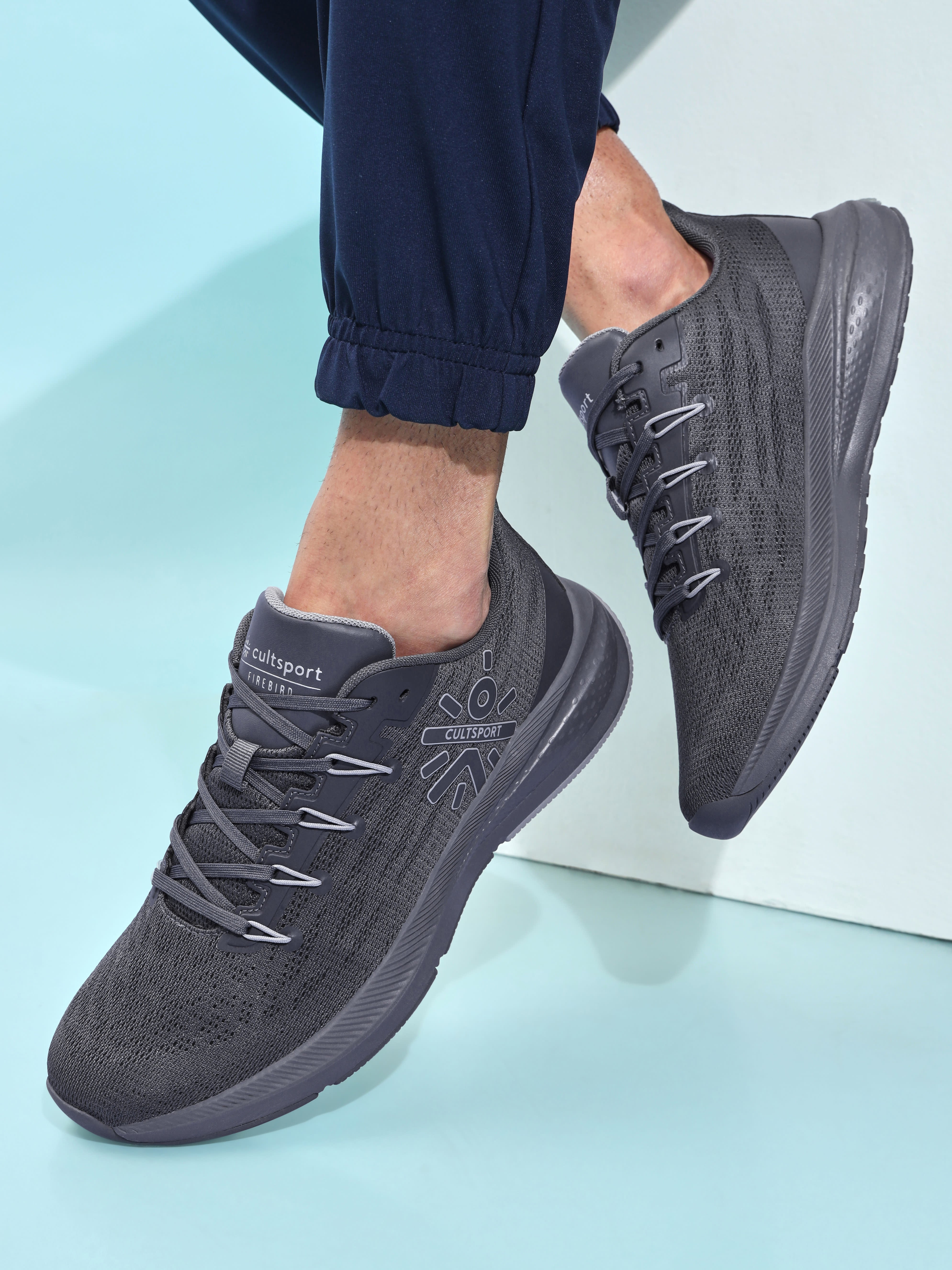 cult Firebird Men Running Shoes - Dark Grey