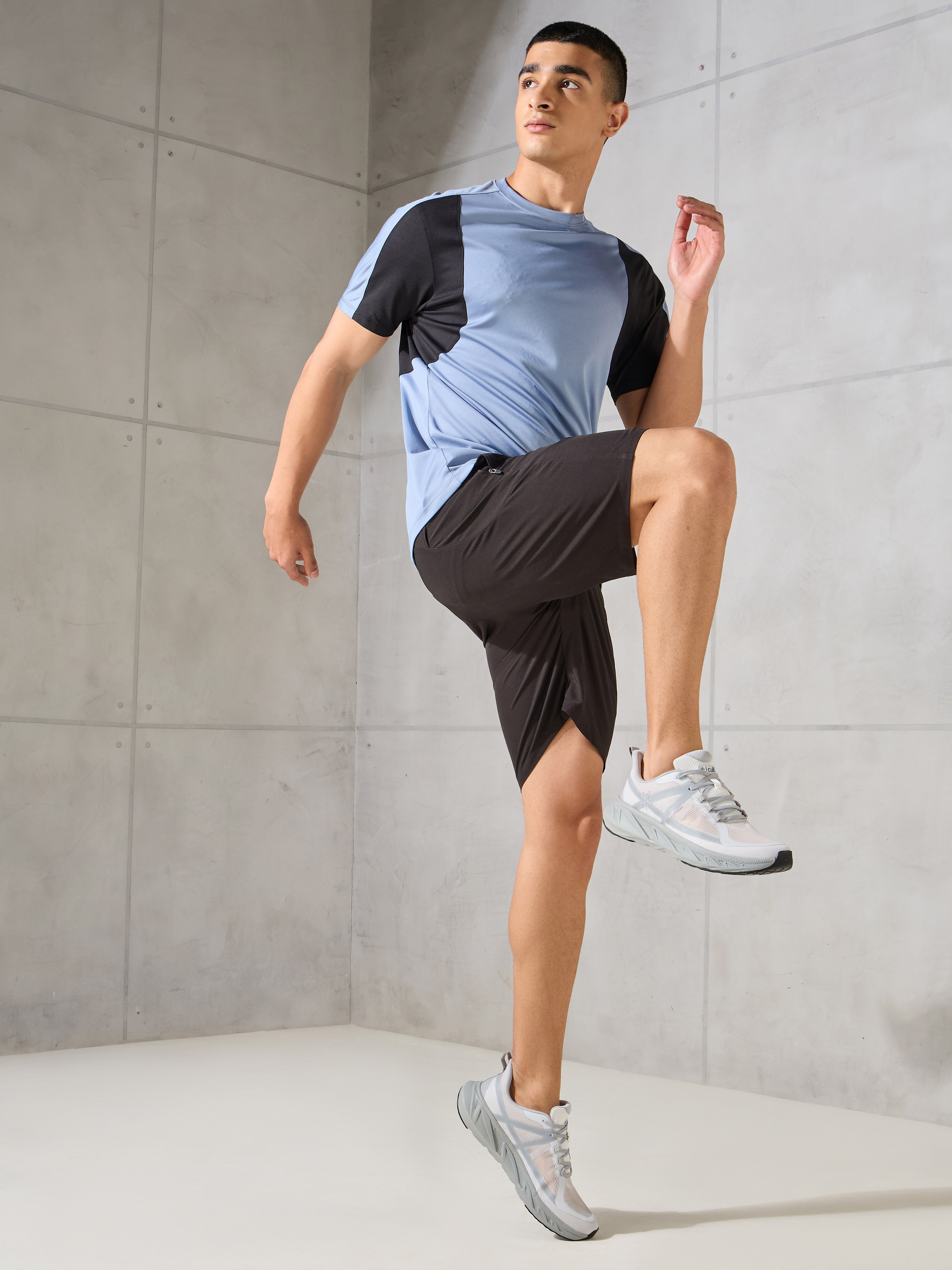 3 2e5a20f6 1706 4df8 b6f2 1cf30e2ee729