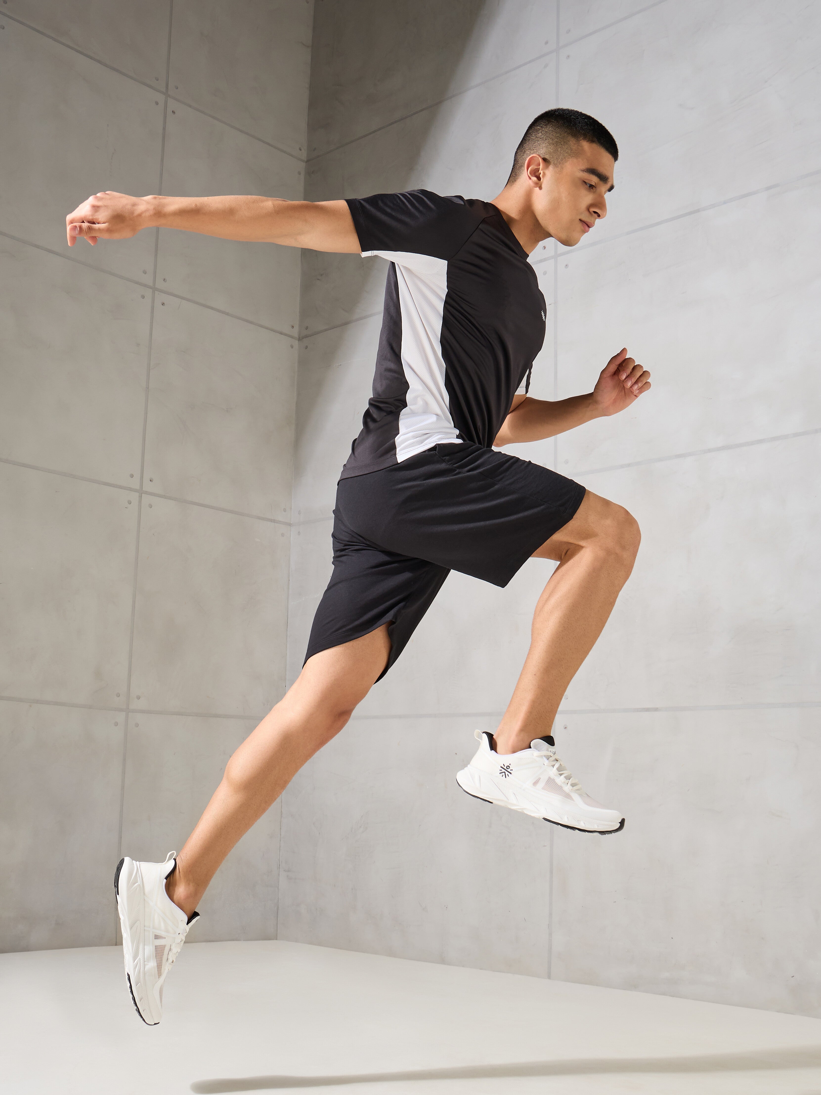 cult Men's Traverse Running Shoes - Off White