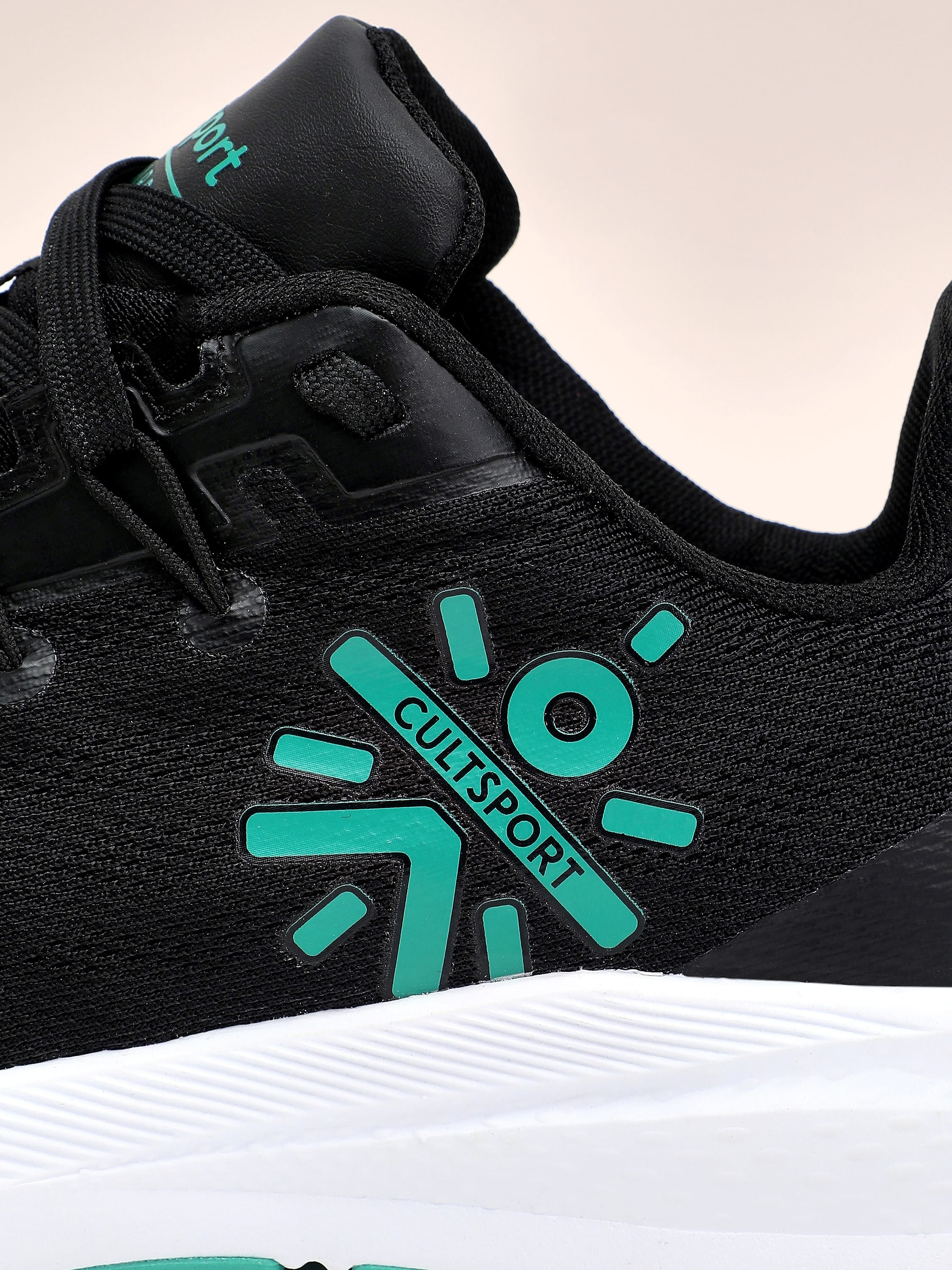 cult Firebird Men Running Shoes - Black