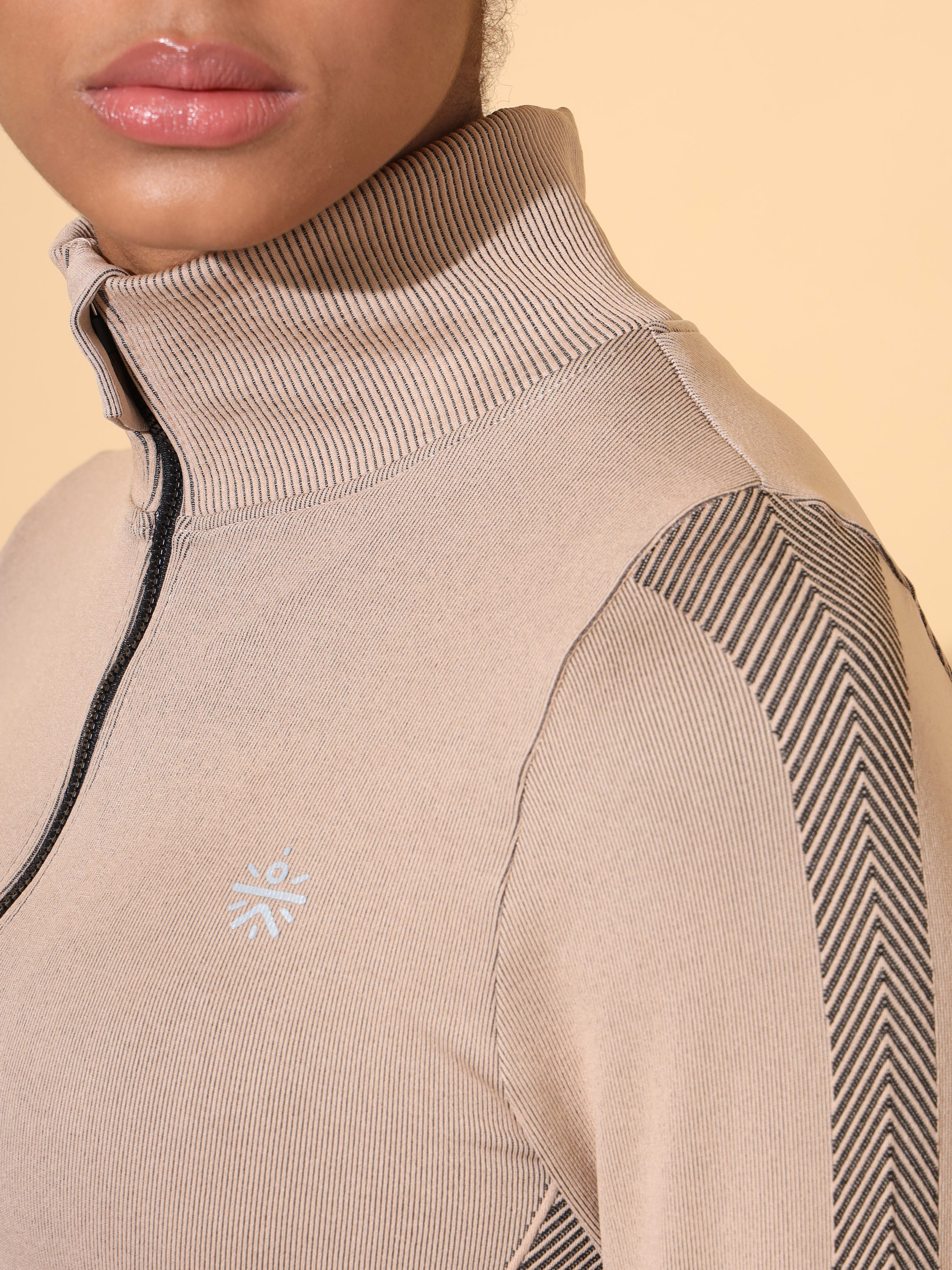 Seamless Dual Tone Crop Top