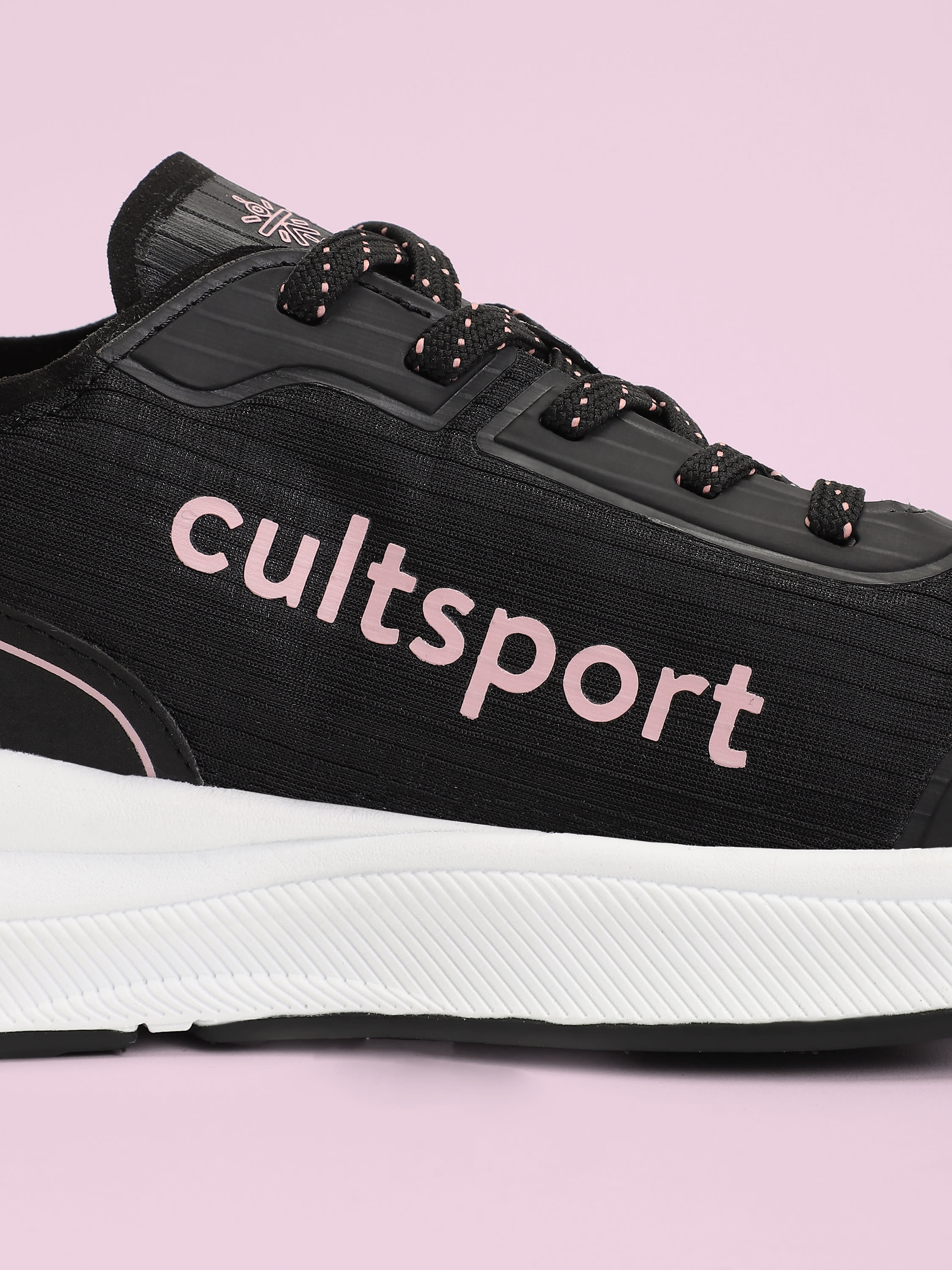 cult Flamingo Women Running Shoes - Black