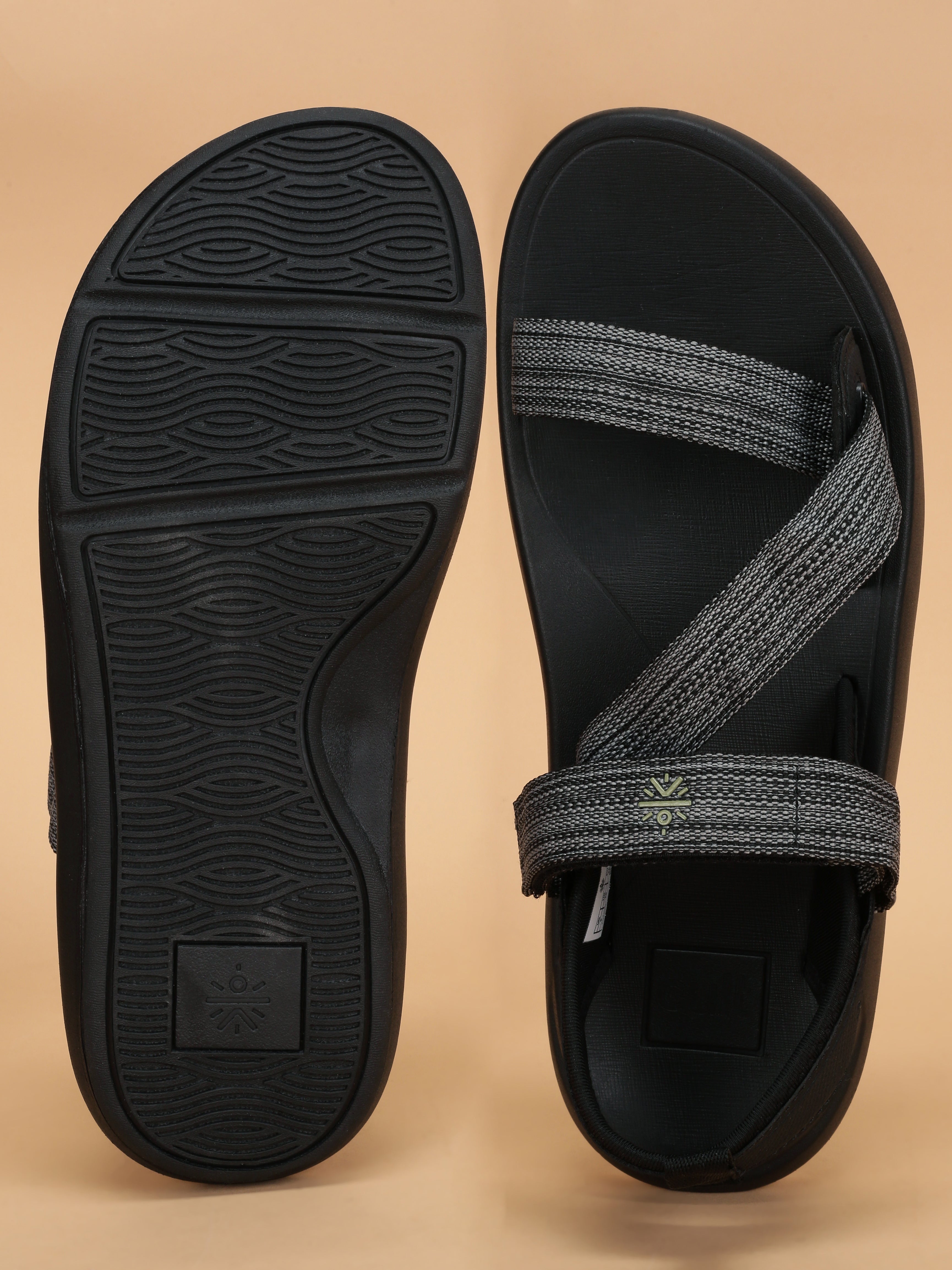 Cult Men's Krios Sandals - Black