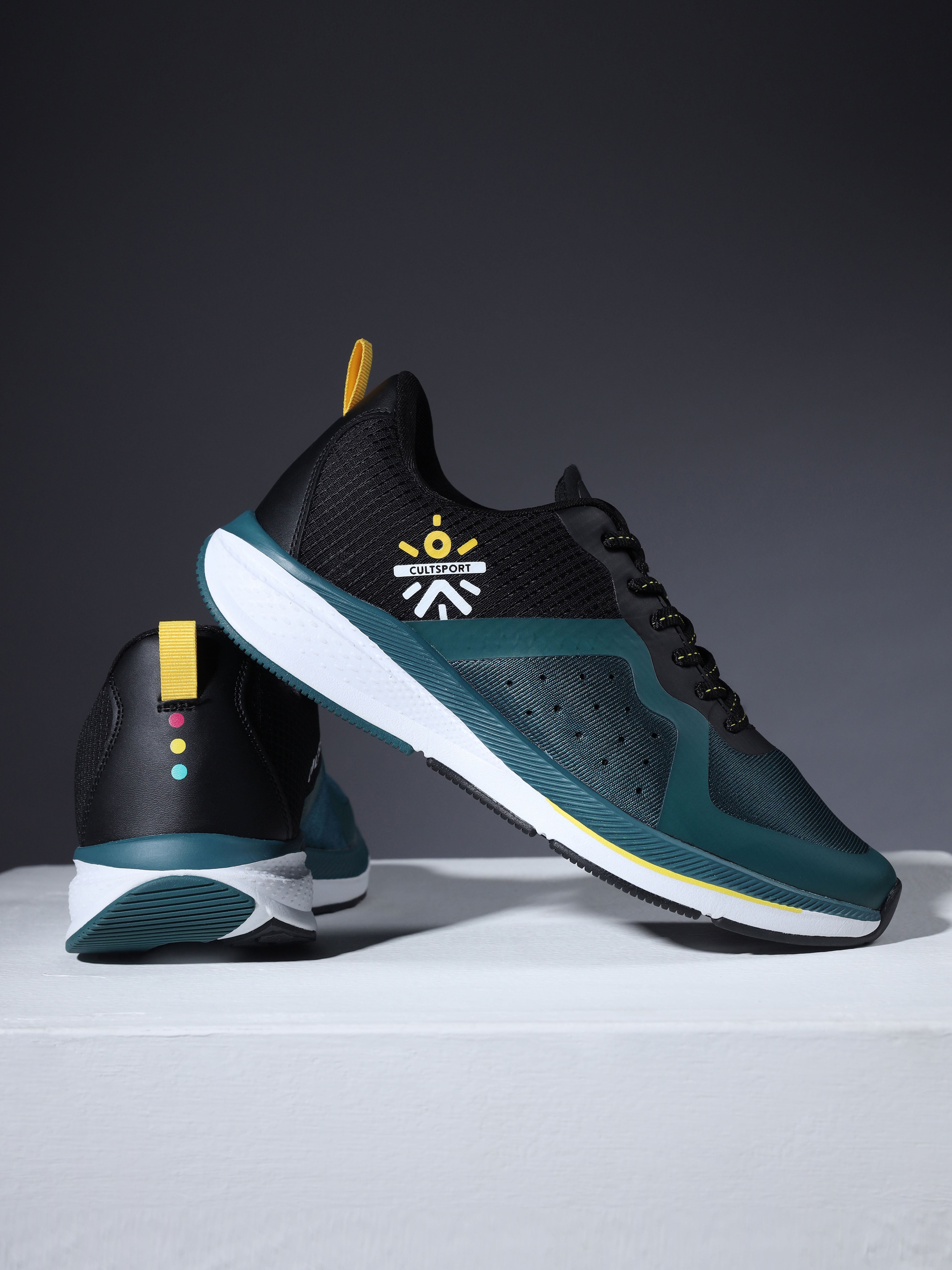 cult Speedster Women Running Shoes - Black/ Dark Teal