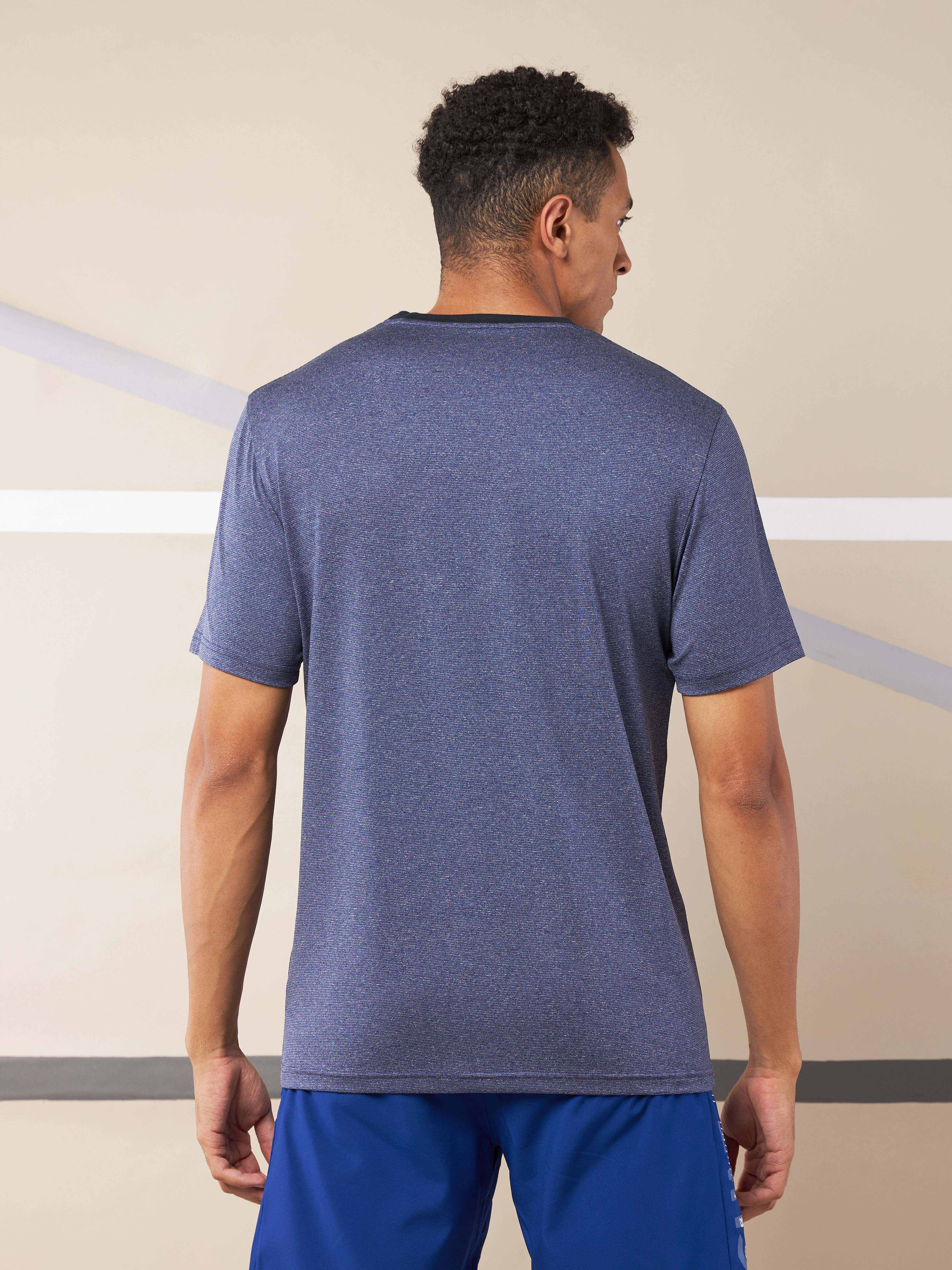 Challenger Dry Fit Texture T-shirt