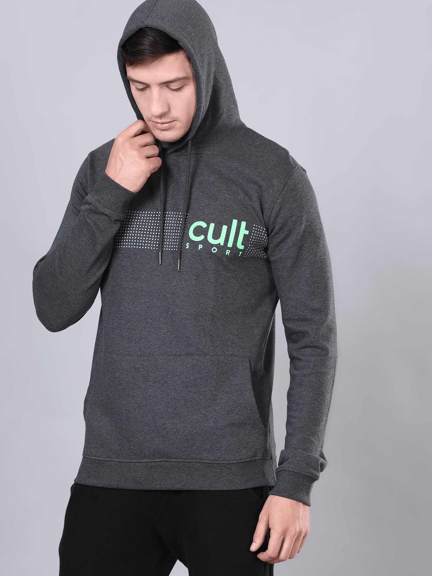 Signature Pullover Sweatshirt