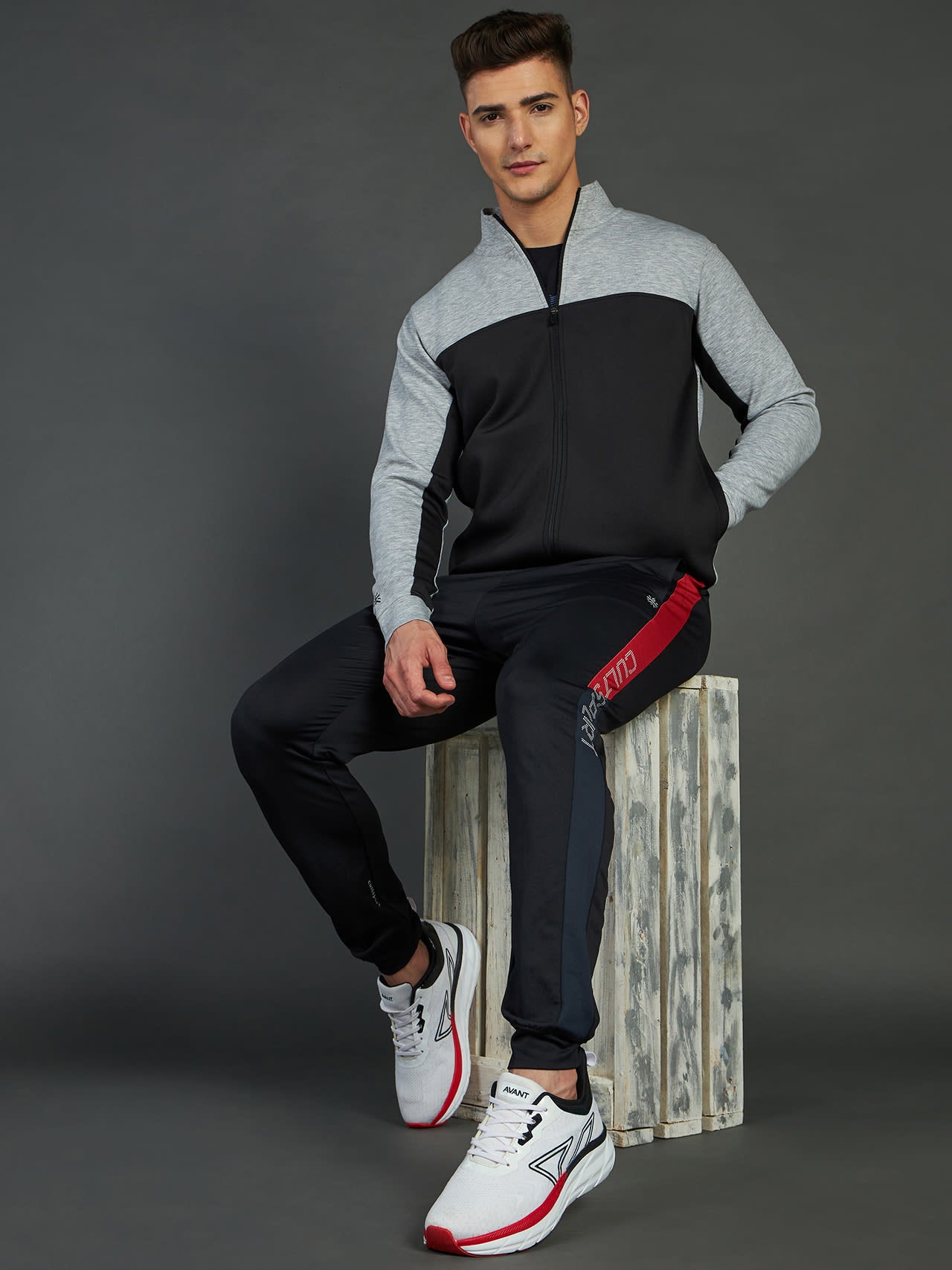 Avant Men's Vector Running shoes - White/Black