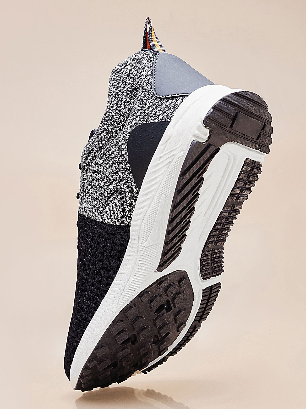 Avant Men's X Running and Training Shoes - Black/Grey