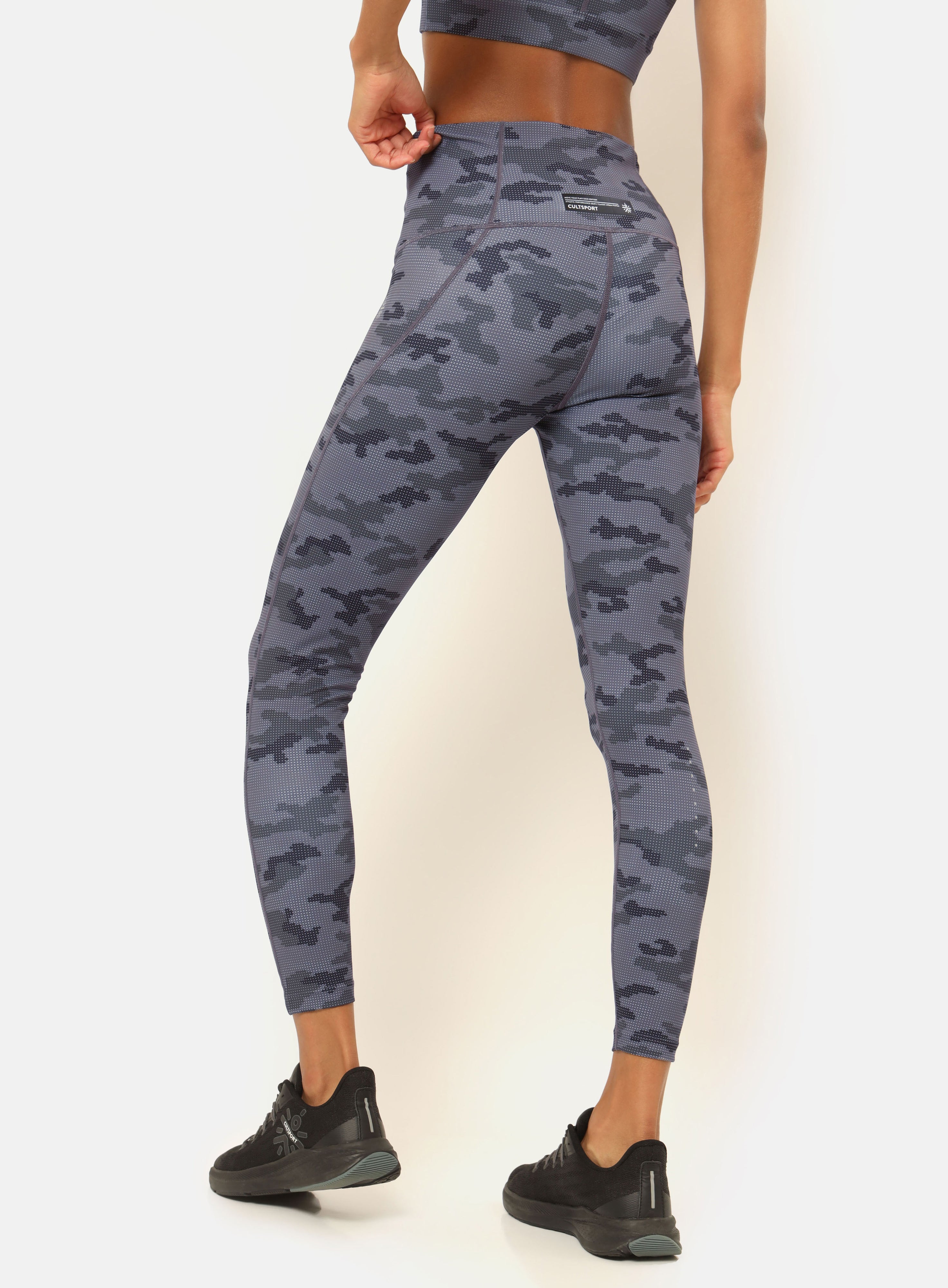 AbsoluteFit Camo Print Tights