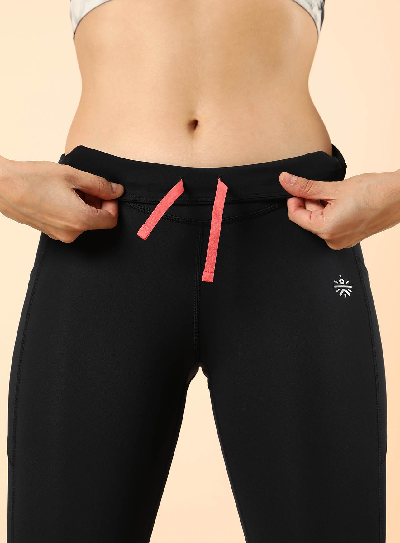 Mesh Panel Solid Leggings with Pocket