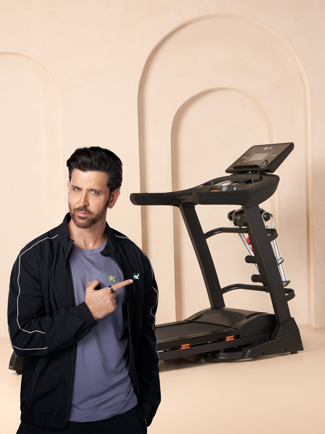 Cultrun M6 Nova 6 HP Peak Treadmill | 15-level Auto-Incline & Massager | Max Weight-140kg | Max Speed-18kmph (with 6 Months Extended Warranty)