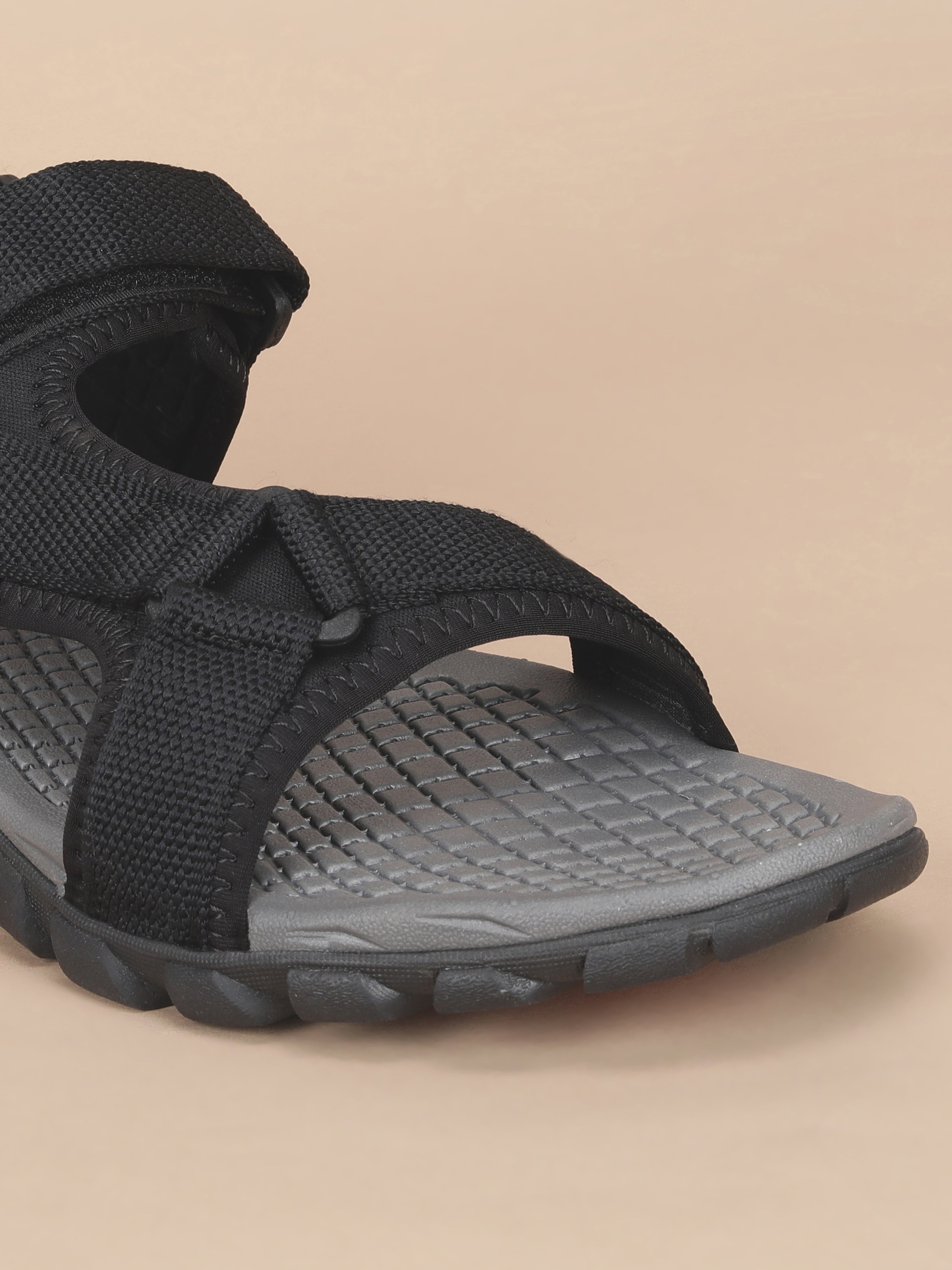 Avant Men's Gripper Sandals - Black