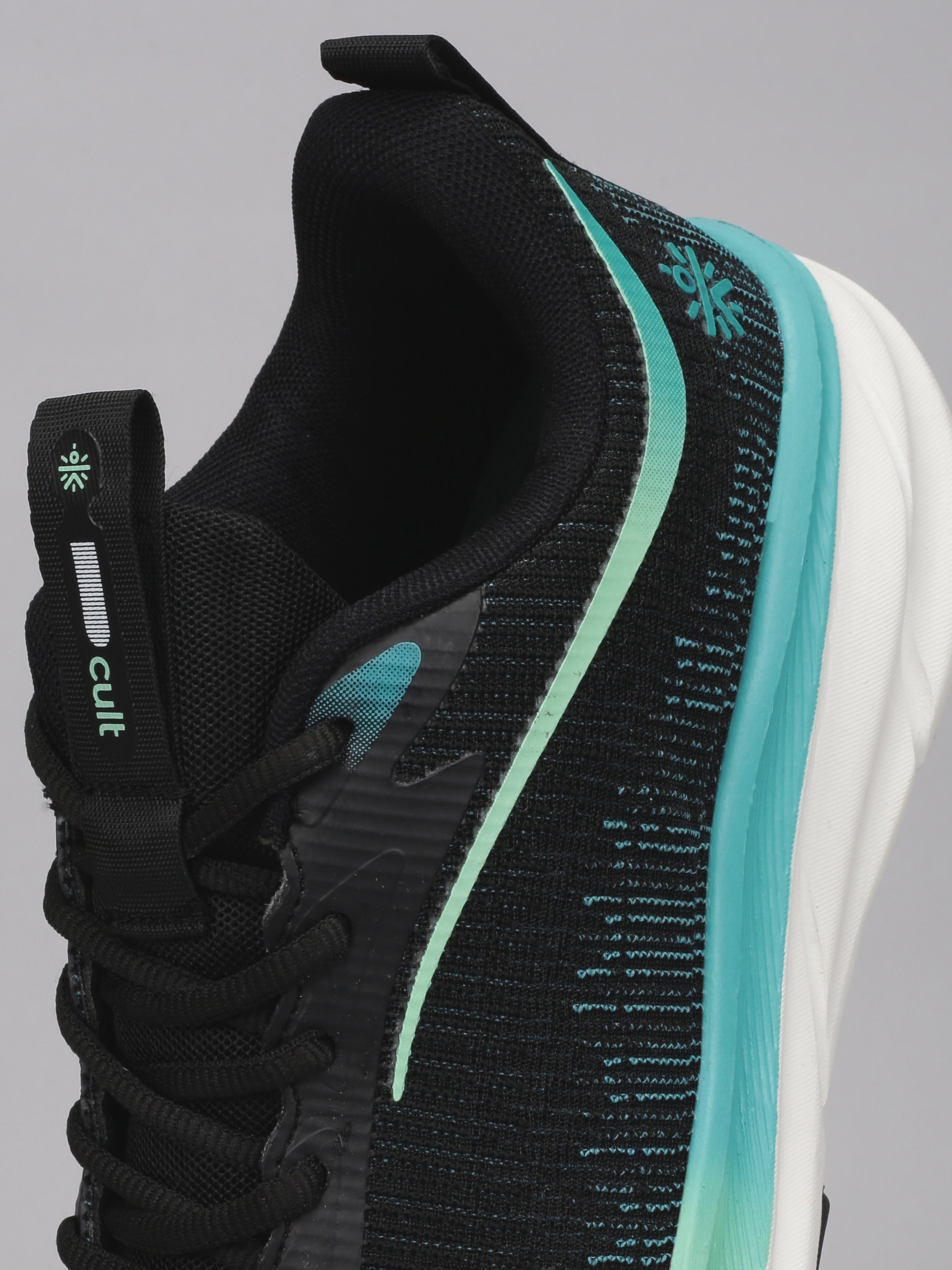 cult Men's Flytor Running Shoes - Black/Sea Green