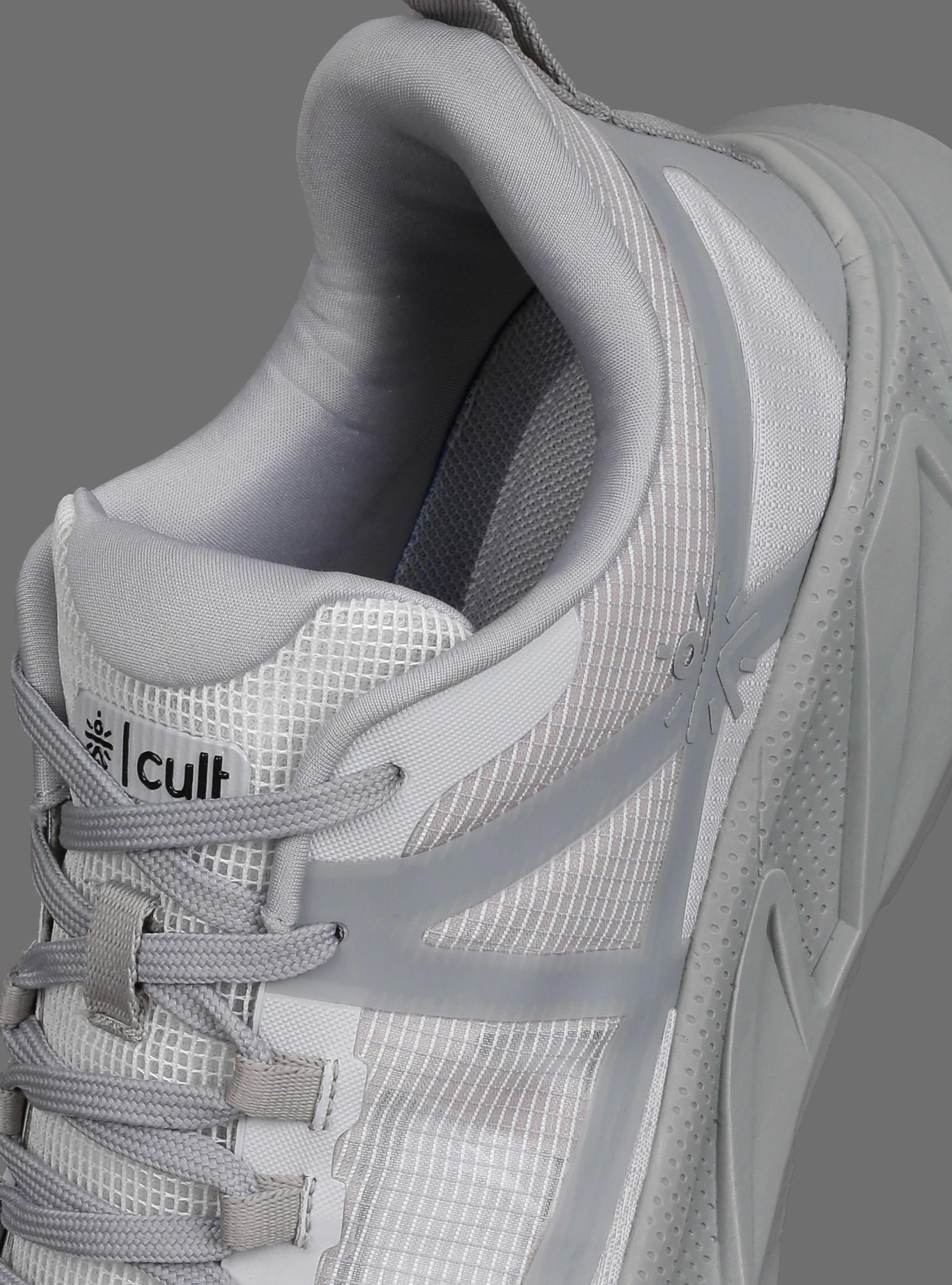 cult Men's Traverse Running Shoes - L.Grey