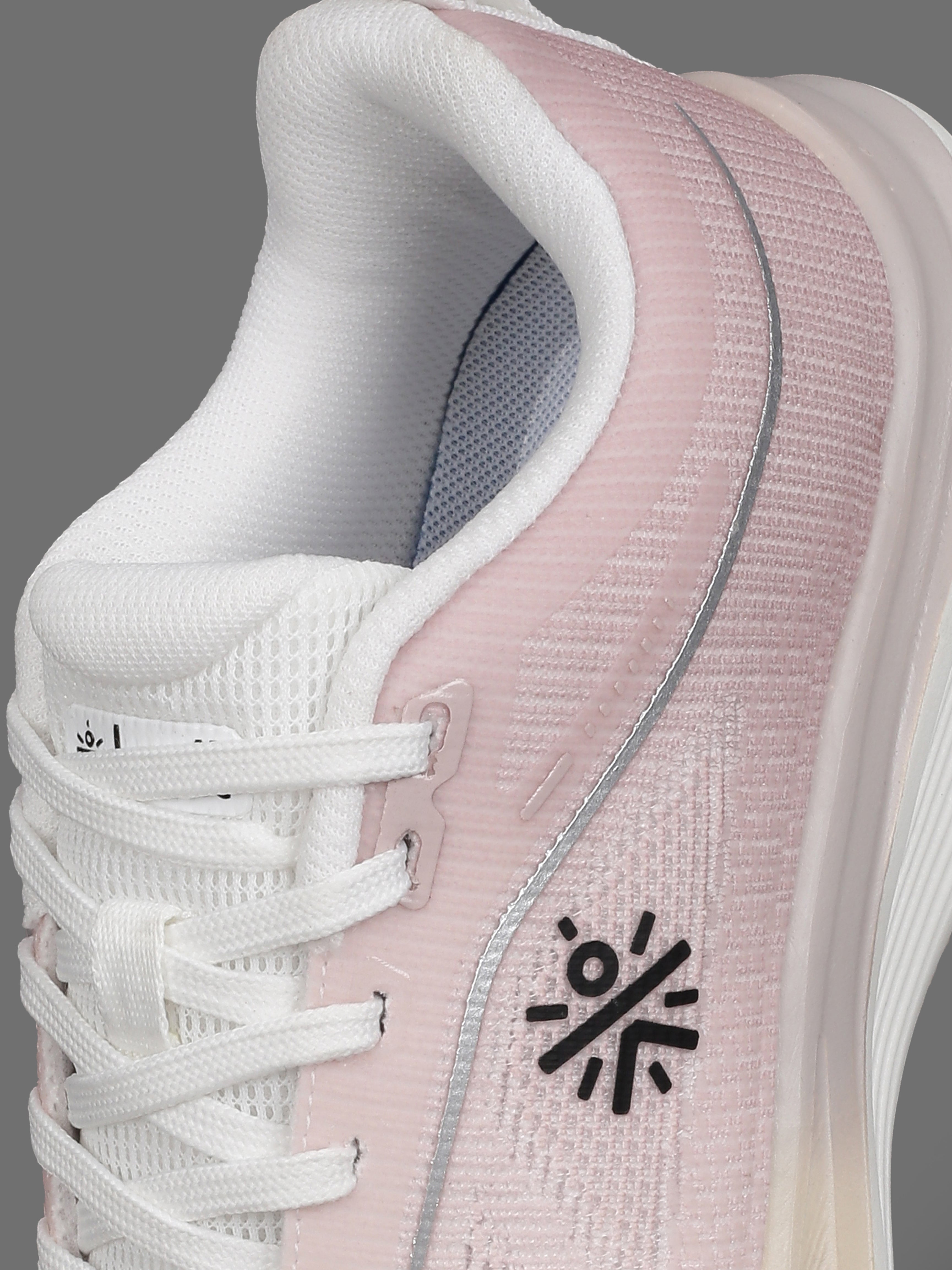 cult Women's Aeris Running Shoes - Pink