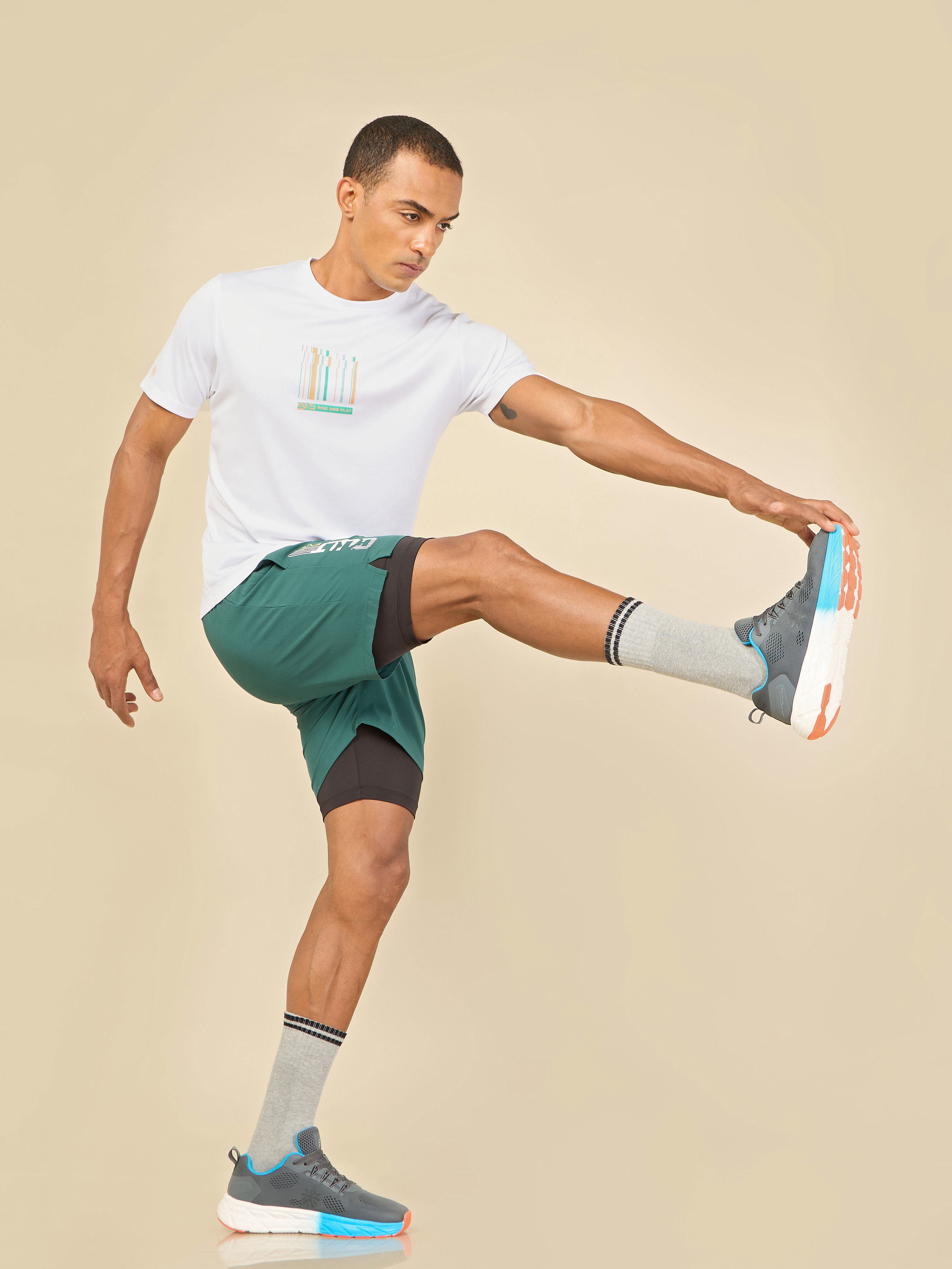 Active T-shirt with Minimal Graphic