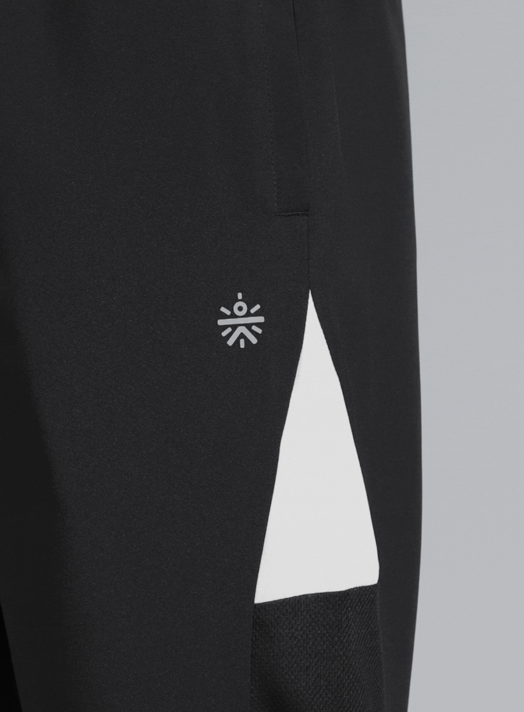 Run Booster Trackpants