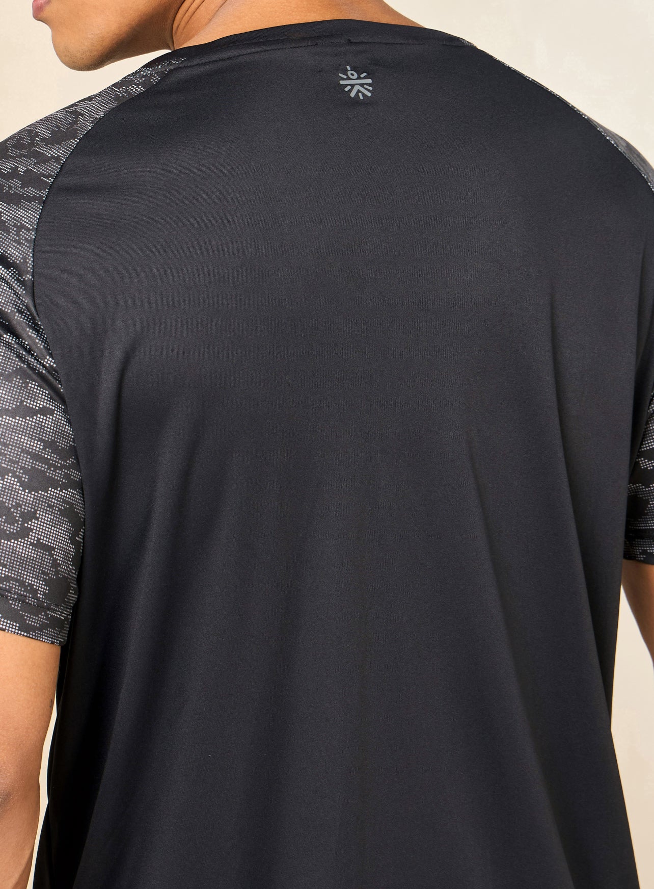 Men's Muscle Enhancer Printed Black T-shirt