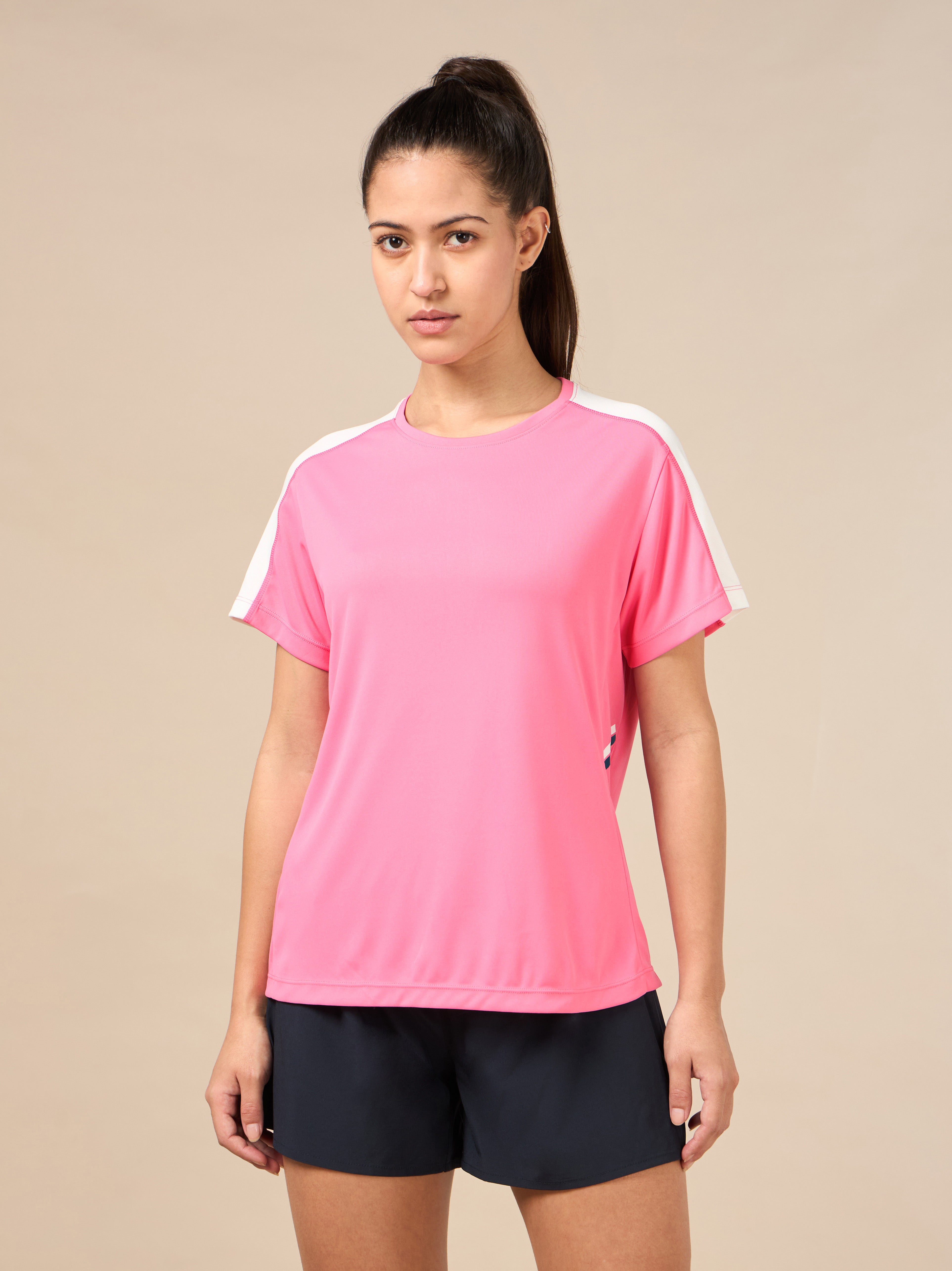 Train-in Essential T-shirt