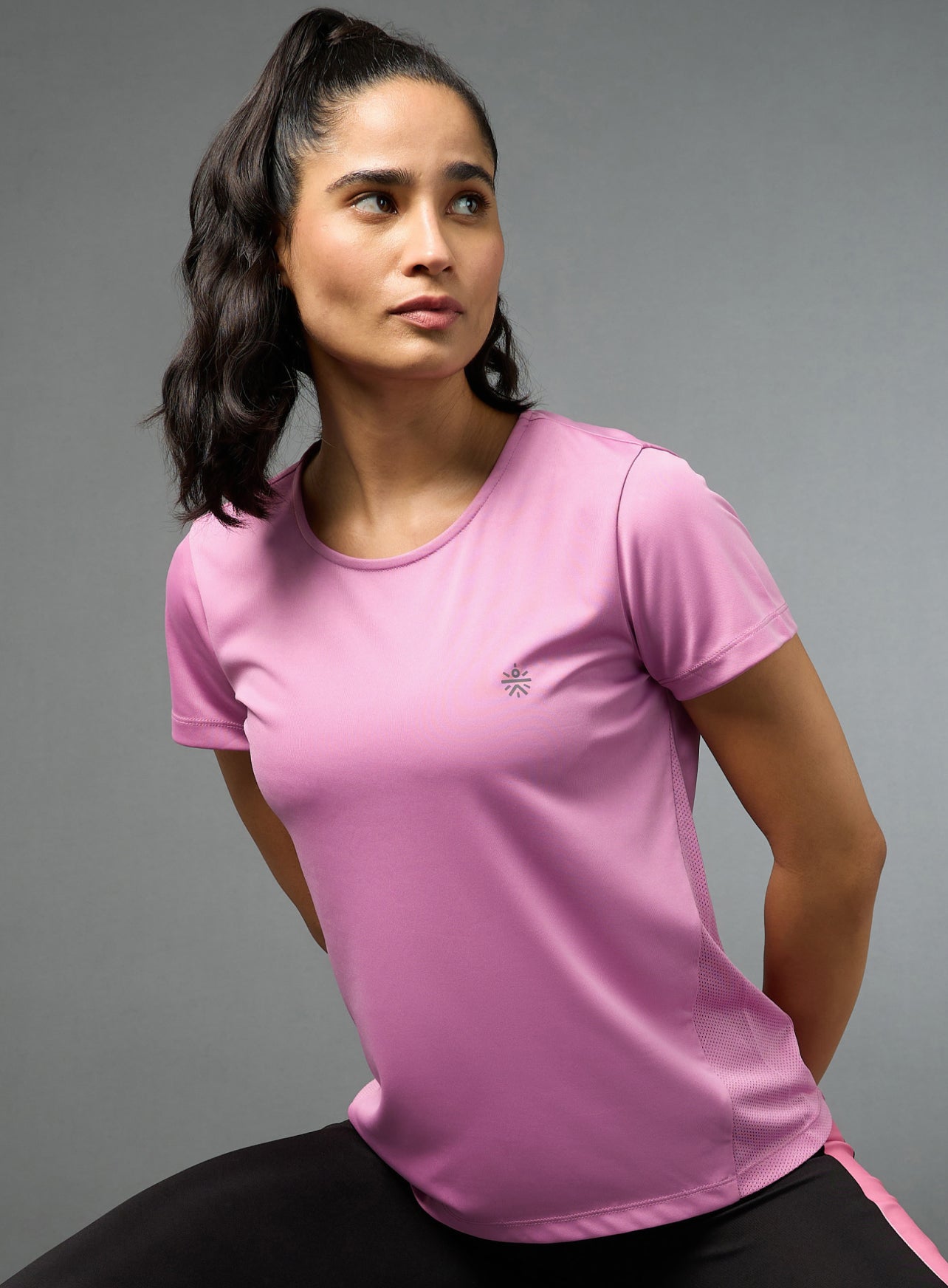 Women's Performance Airflow Pink T-shirt