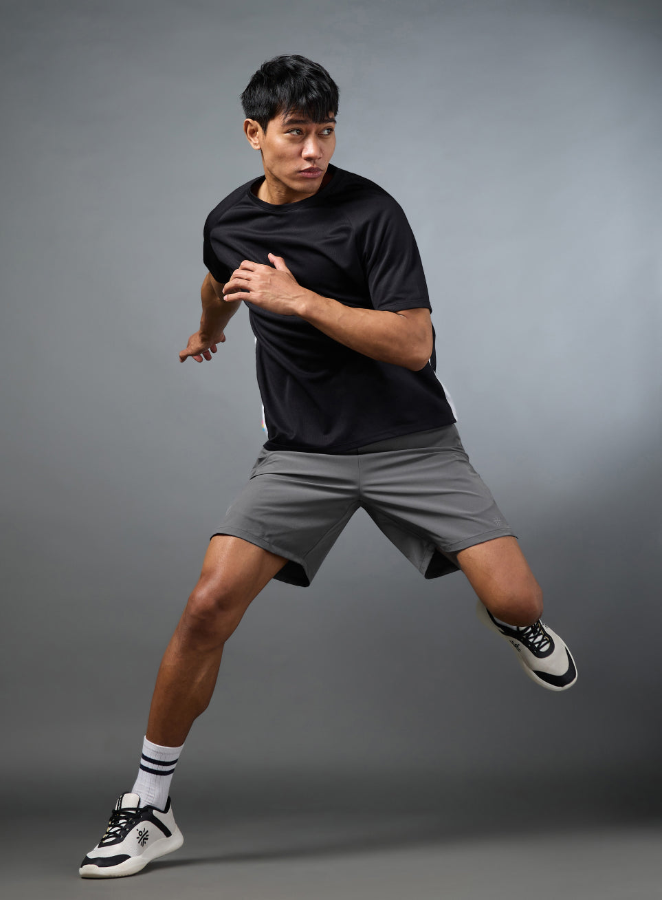 Men's Terrain Run Grey Shorts