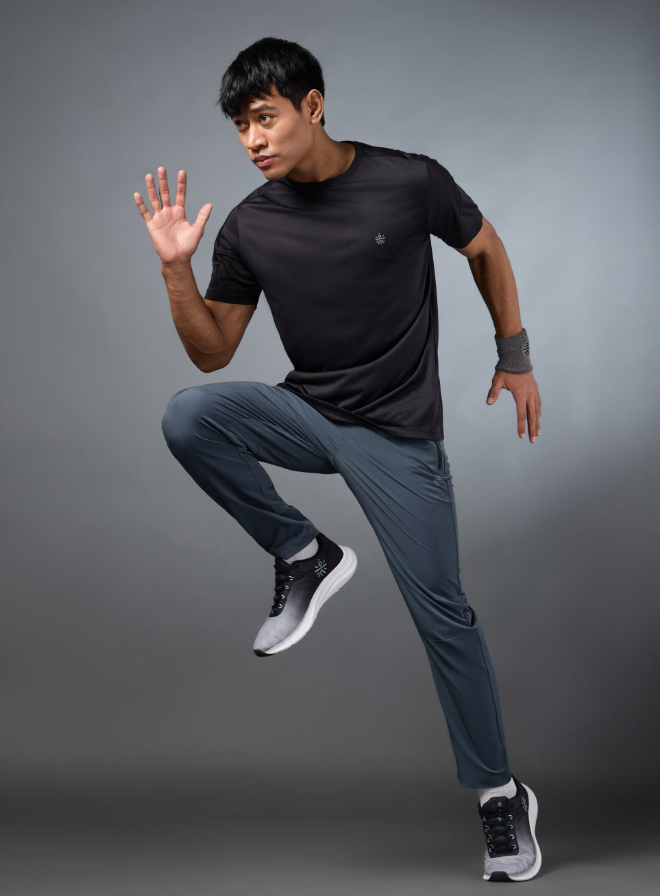 Men's Runner's Pro Black T-shirt