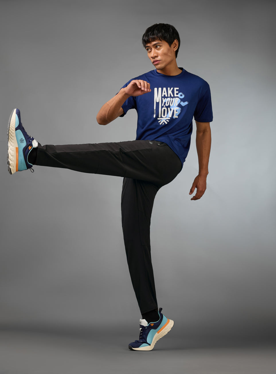 Men's Terrain Run Black Trackpants