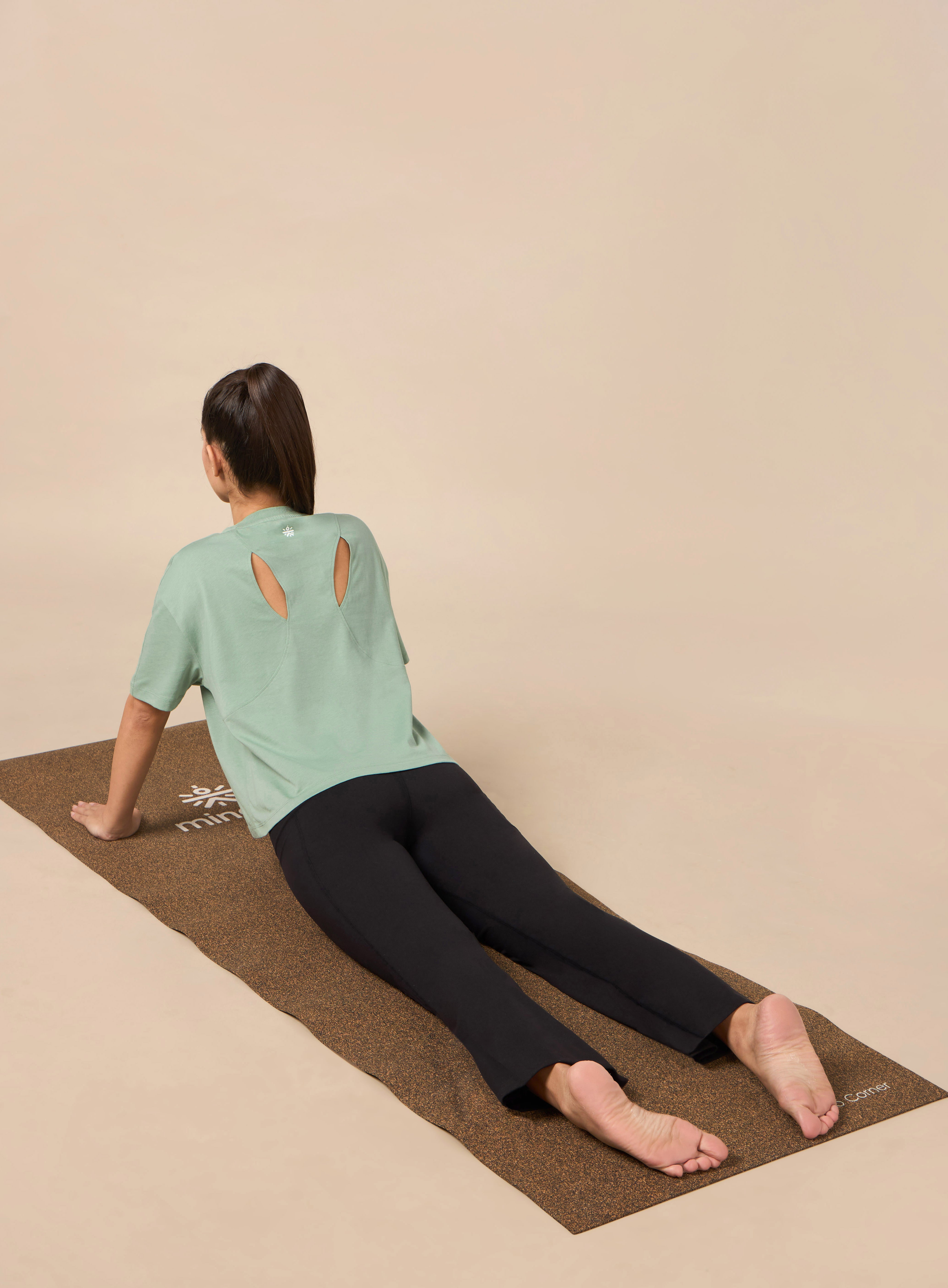 Women's Yoga Green Flow T-shirt