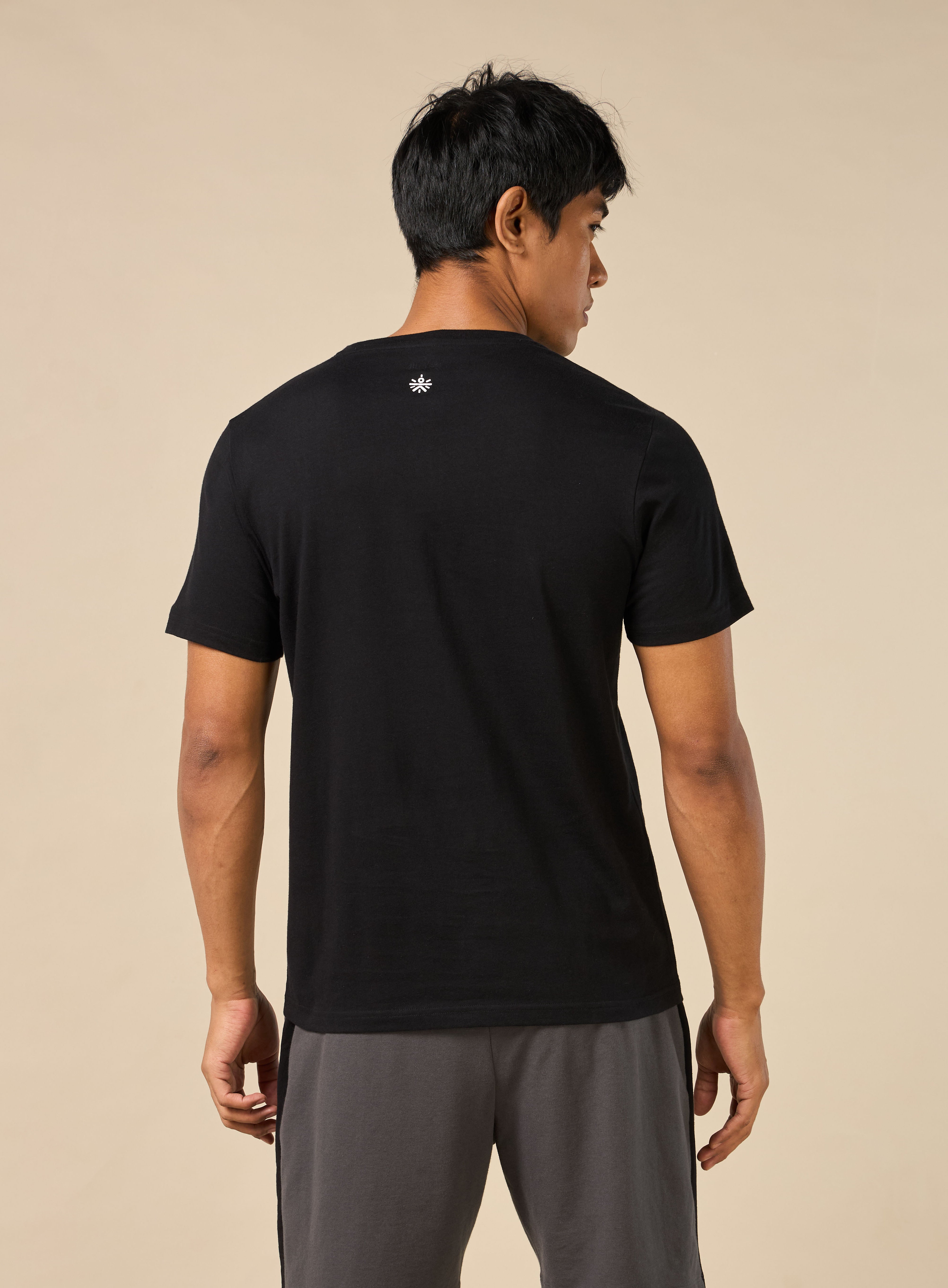 Men's Cult Essential Cotton Pack of 2 T-shirts - Black & Red