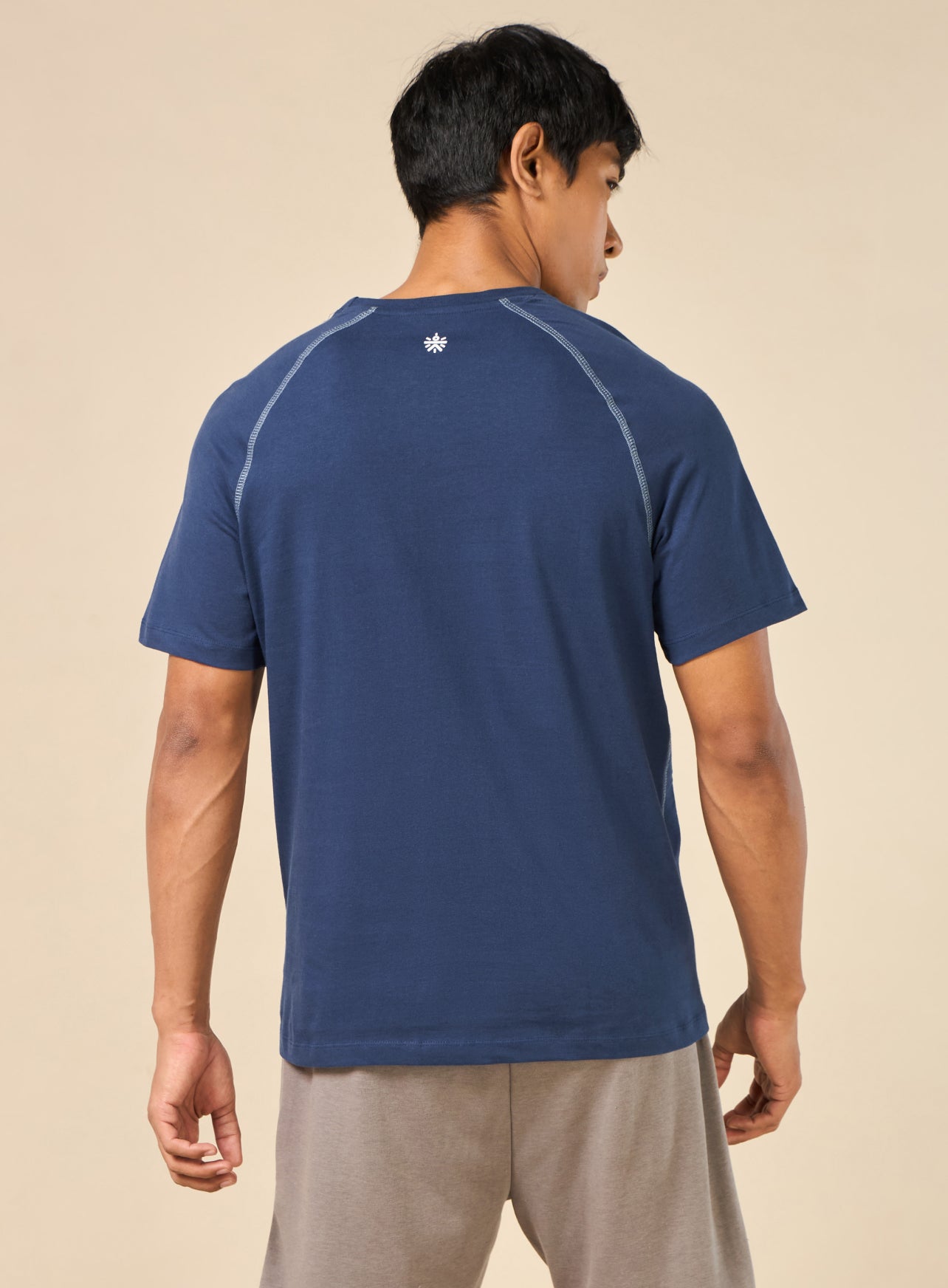 Men's Cult Essential Grey Training T-shirt