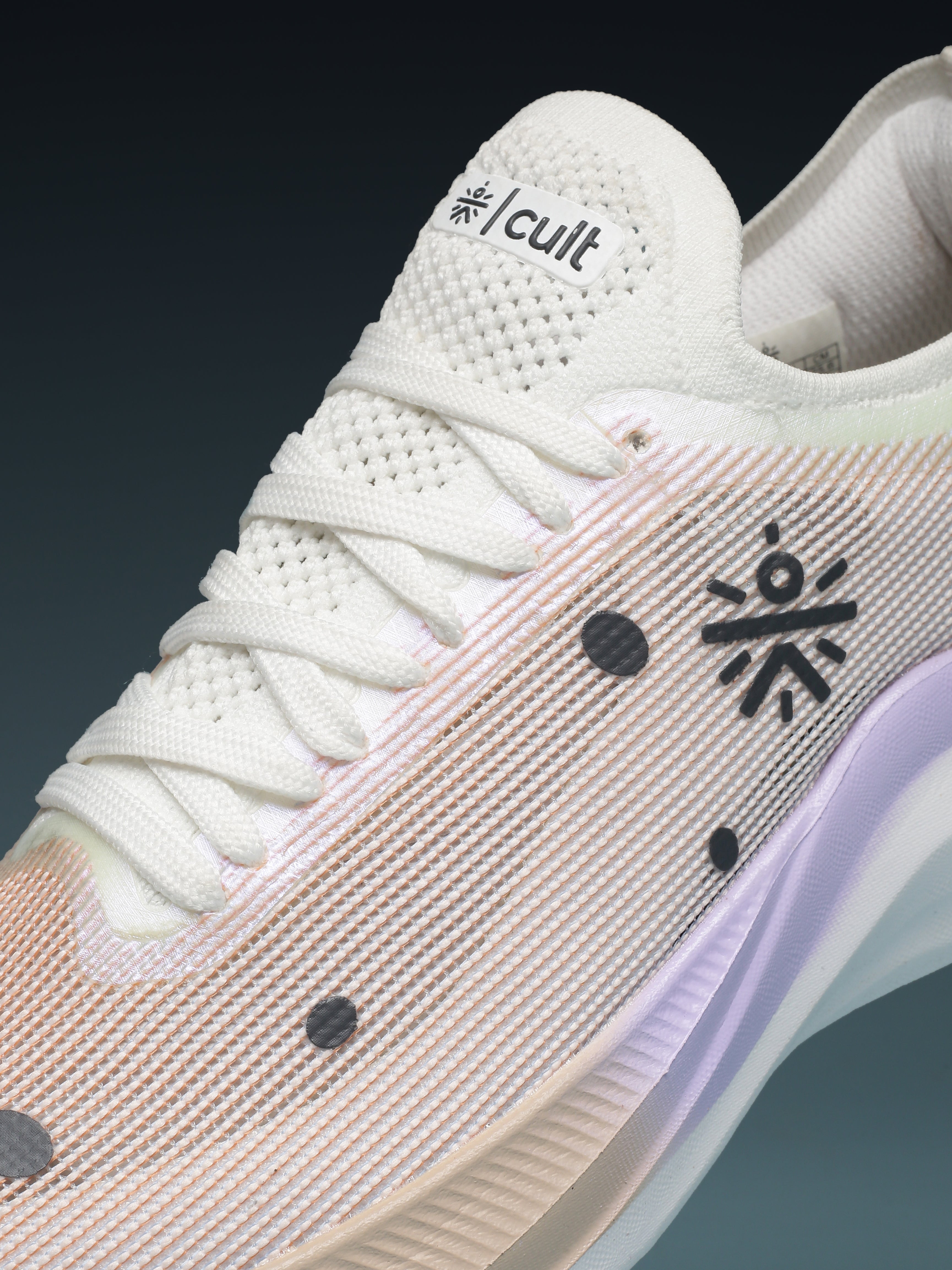 cult Women's Glidewave Running Shoes - Peach