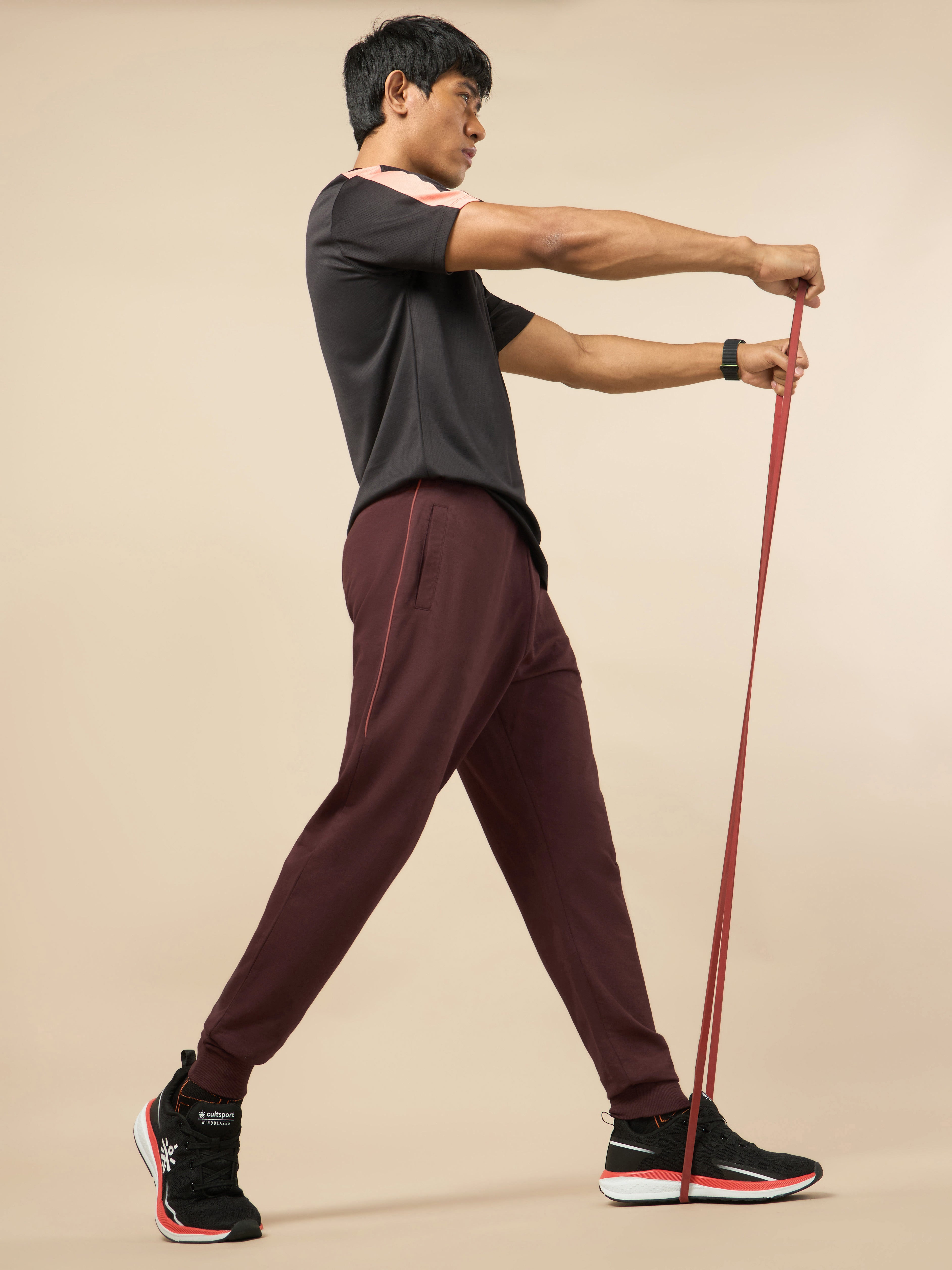 Men's Training Essential Brown Joggers