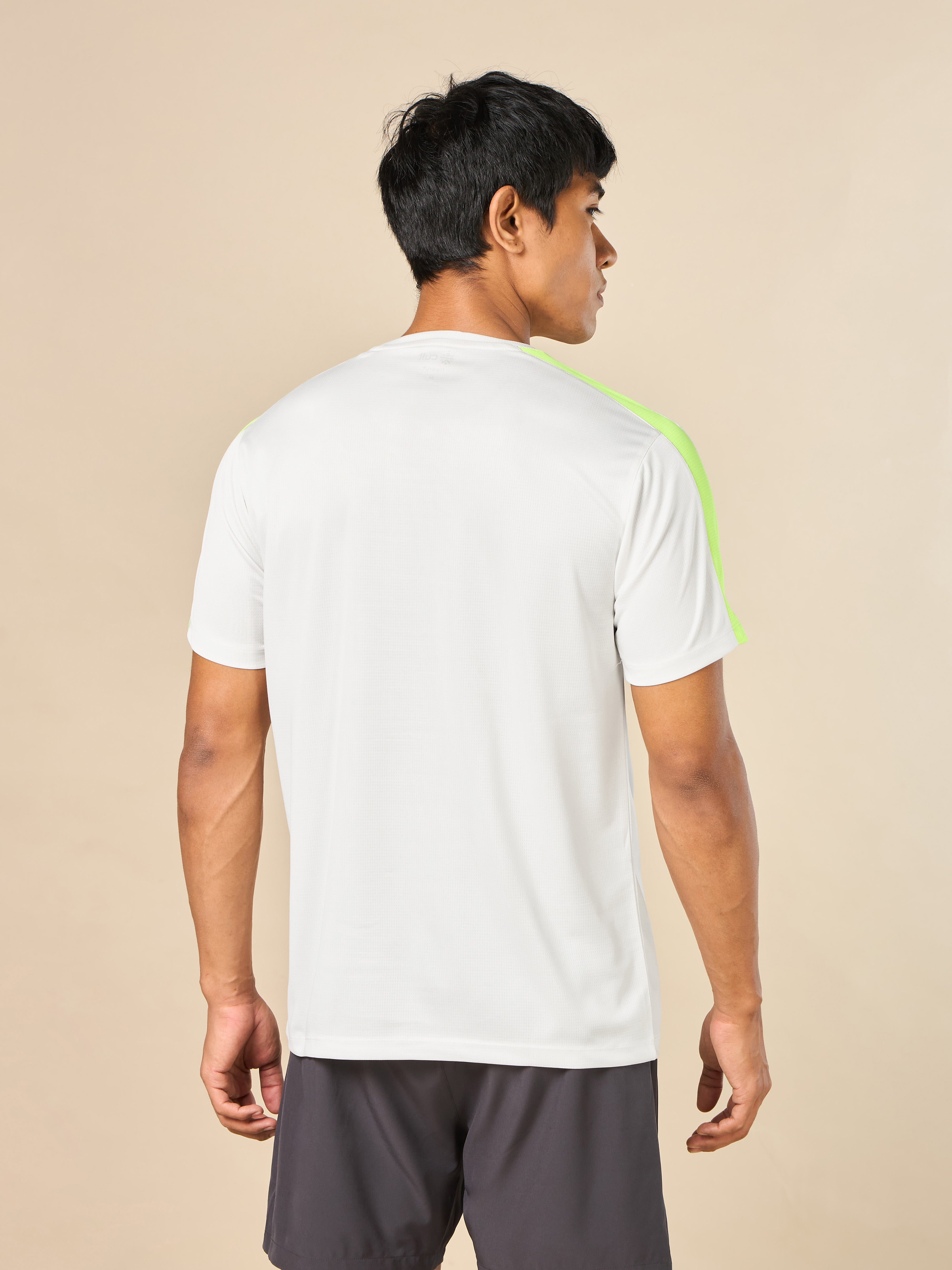 Men's Shoulder Pop Active White T-shirt