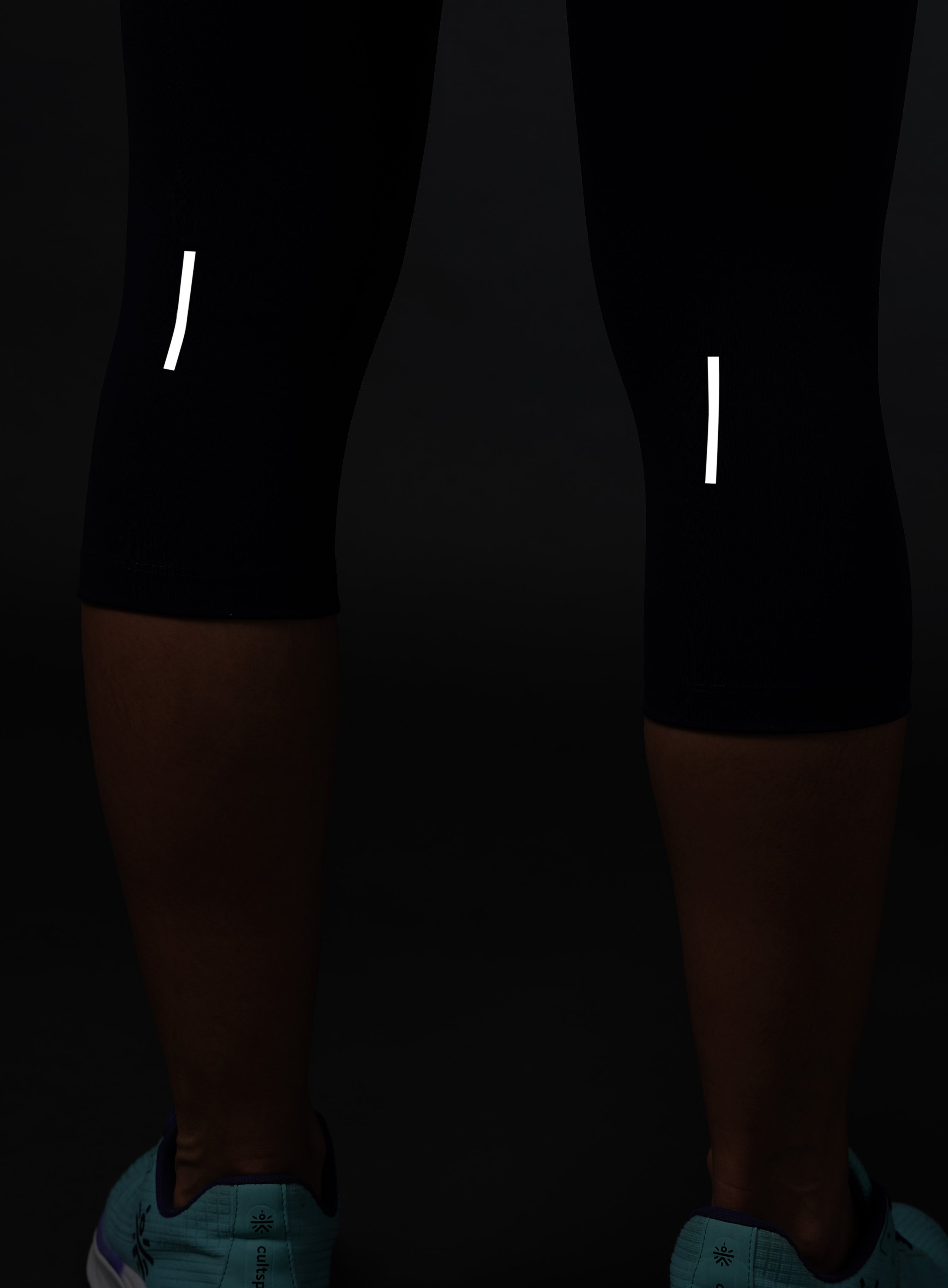 Women's Navy Cropped Performance COMFlex Tights