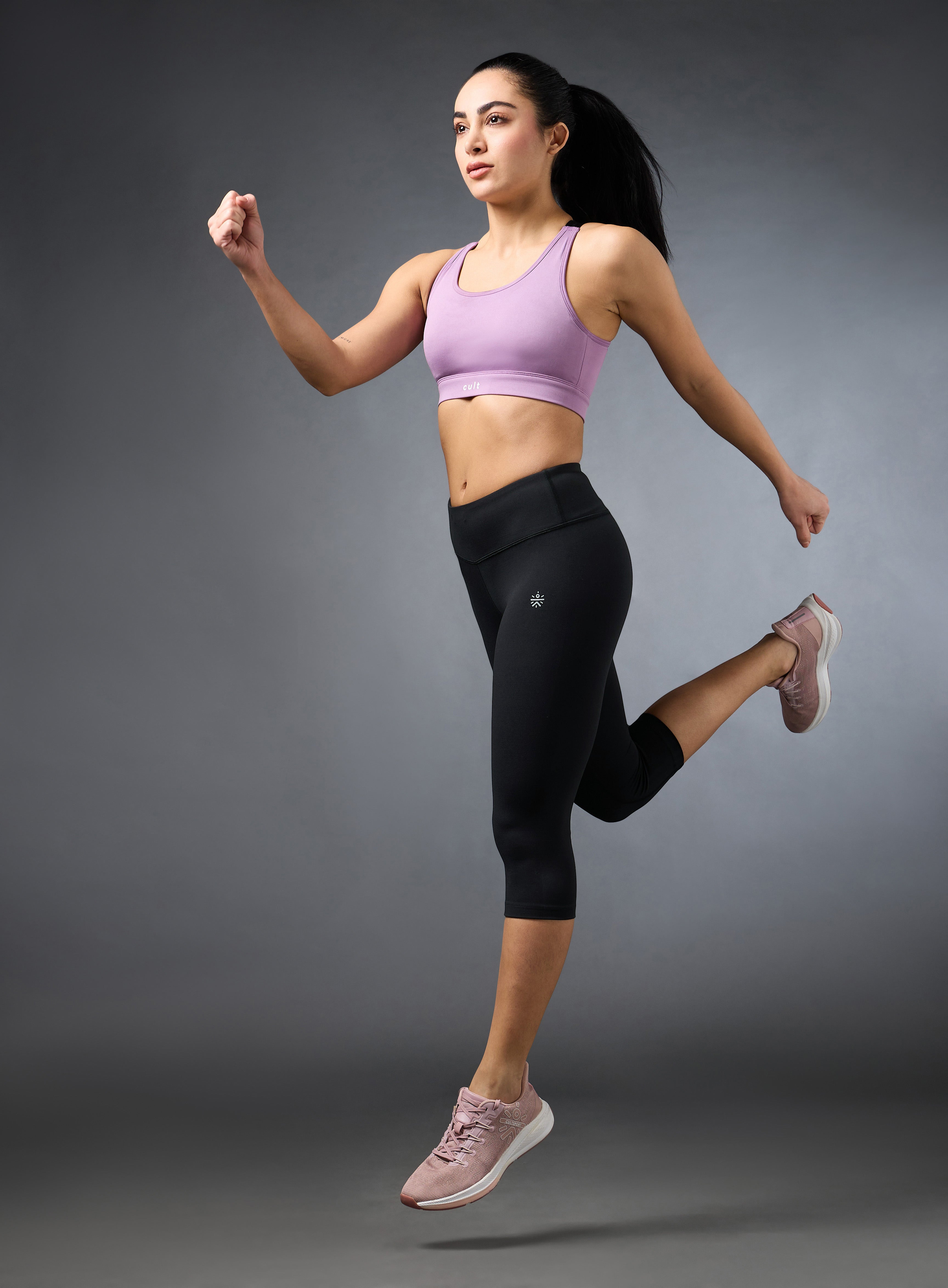 Women's Black Cropped Performance COMFlex Tights