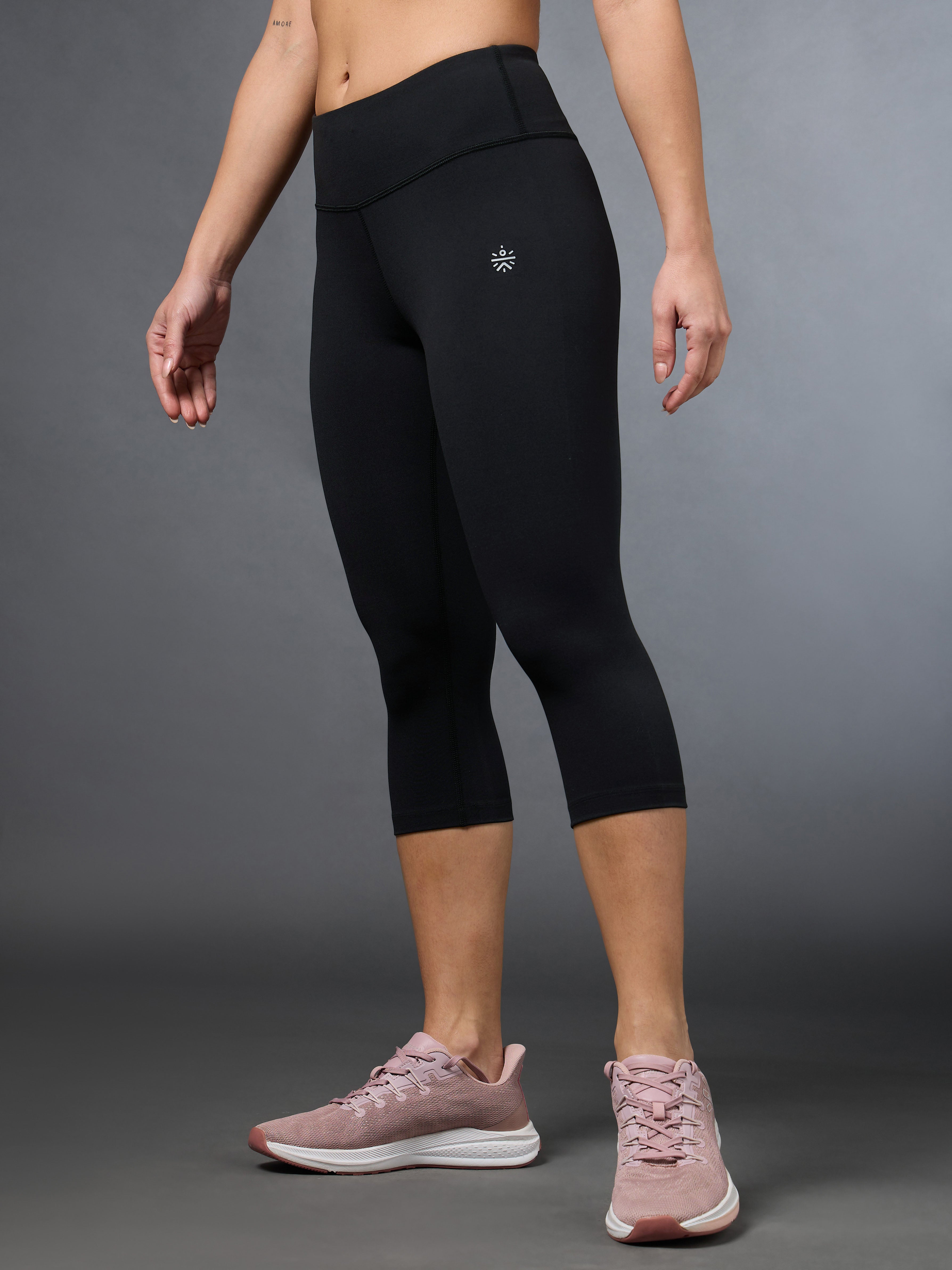 Women's Black Cropped Performance COMFlex Tights