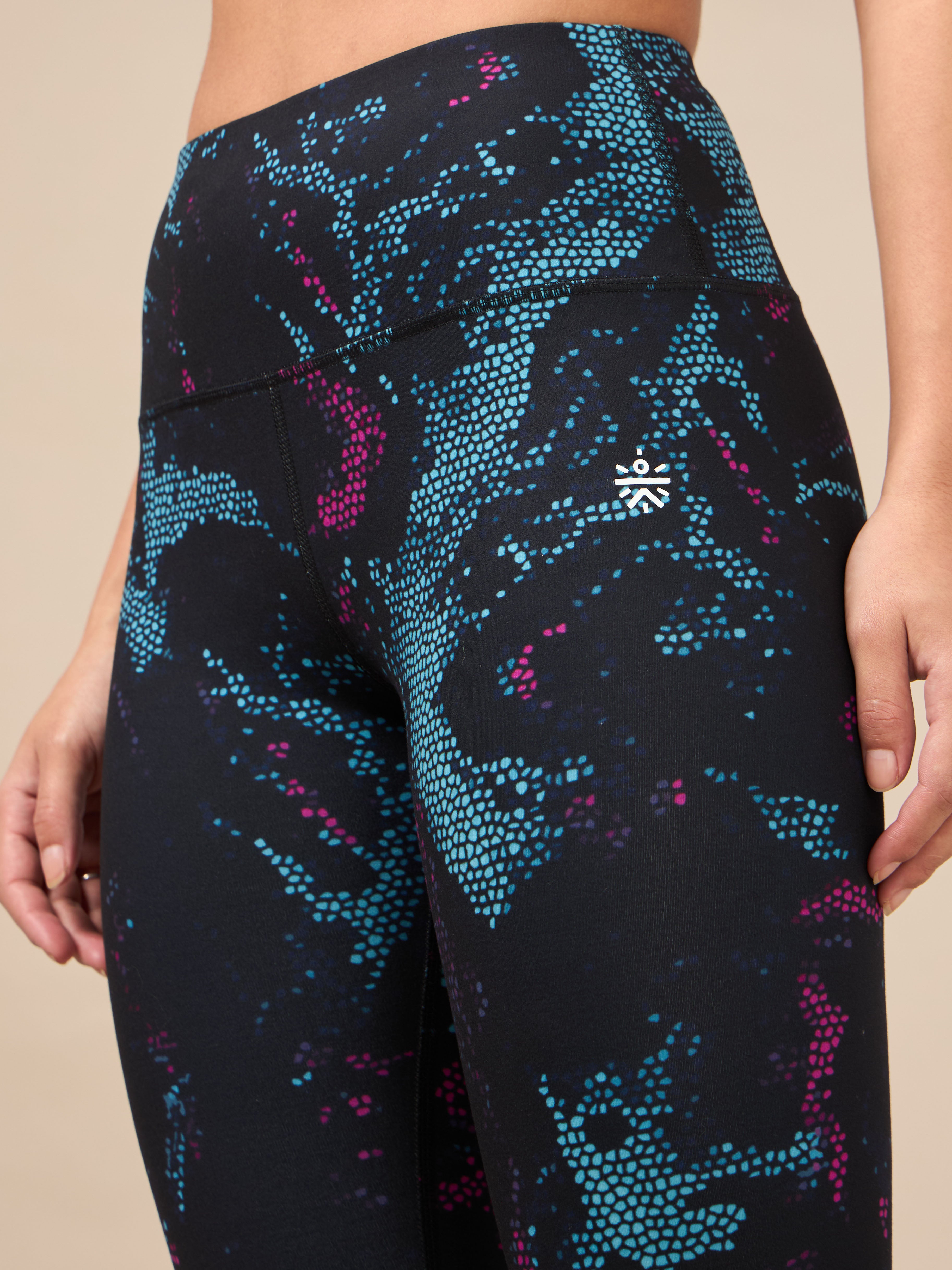 Women's Black Printed Train All Day COMFlex Tights